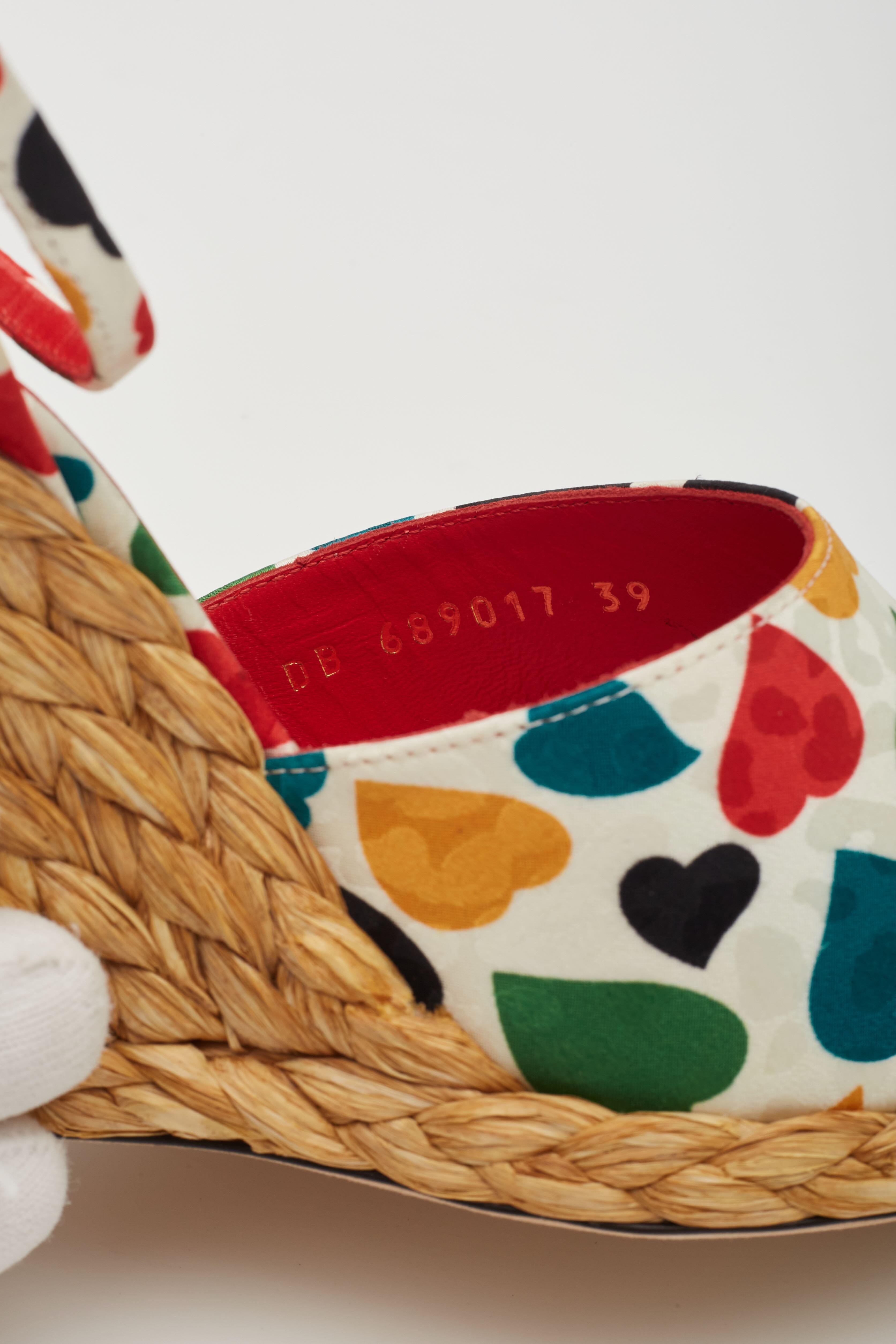 Saint Laurent Heart Print Multicoloured Wedge Espadrilles EU 39 For Sale 3