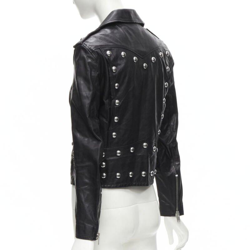 SAINT LAURENT Hedi Slimane 2014 Schwarzes Vintage-Bikerjacke aus Kalbsleder mit Nieten FR38 XS im Angebot 4