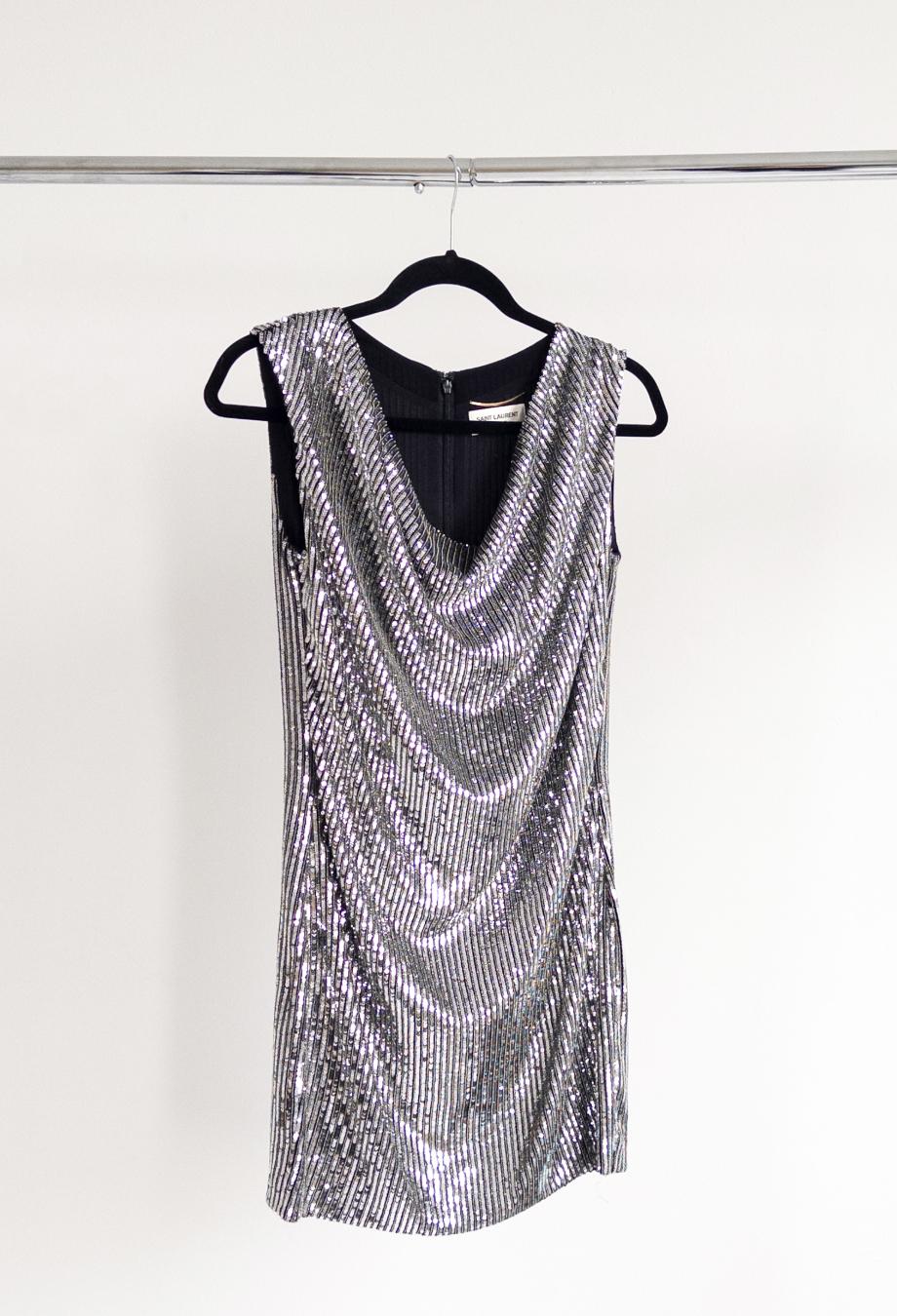 Saint Laurent Hedi Slimane Mini vestido de lentejuelas plateadas Sz FR36 en venta 1
