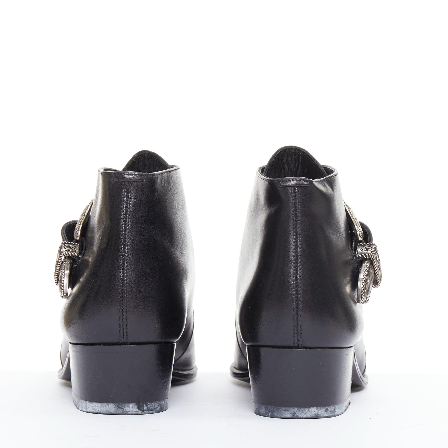 SAINT LAURENT Hedi Slimane stivaletti Chelsea con fibbia occidentale in argento EU38.5 in vendita 1