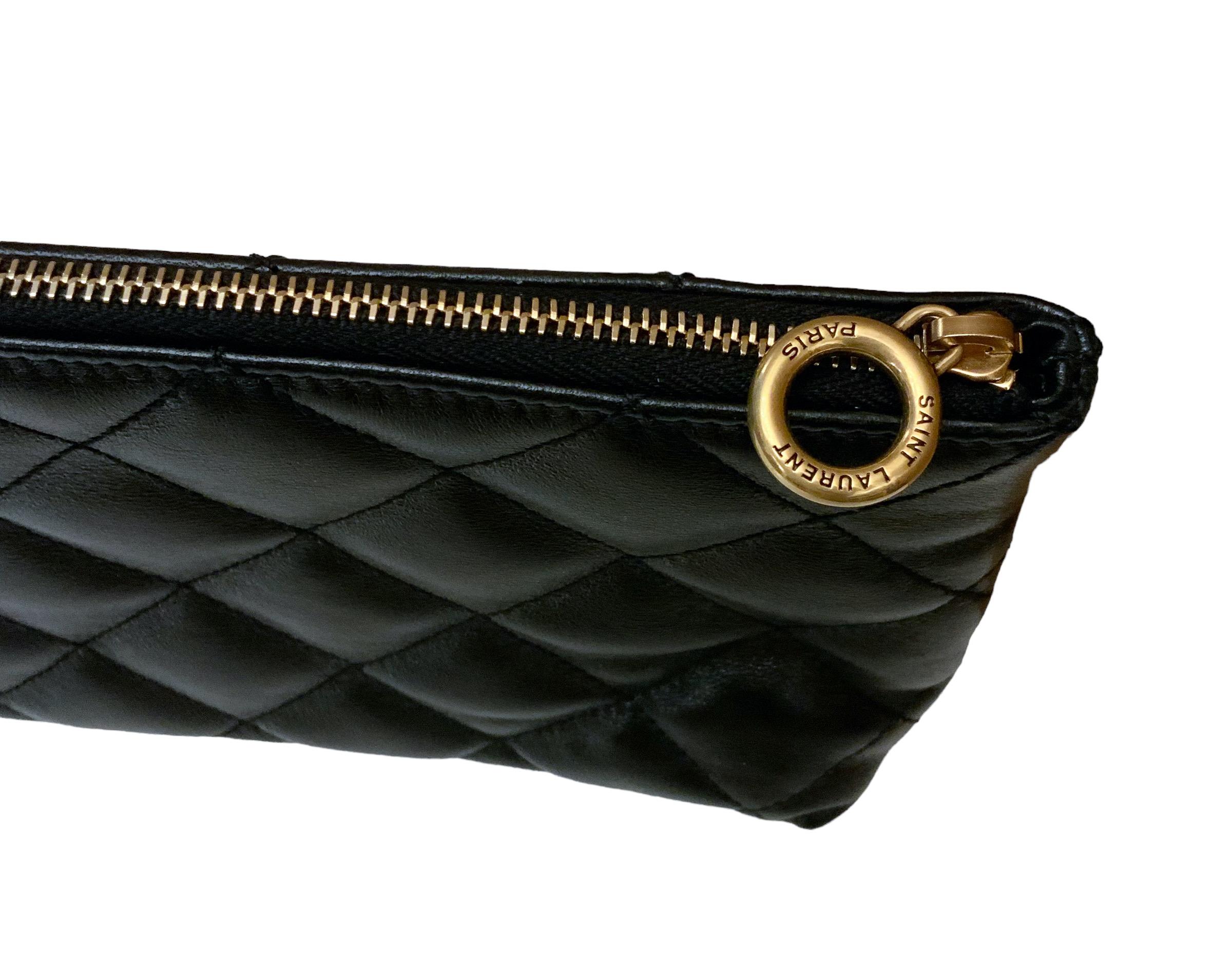 Saint Laurent Icare Maxi Shopping Black Bag In Excellent Condition In Geneva, CH