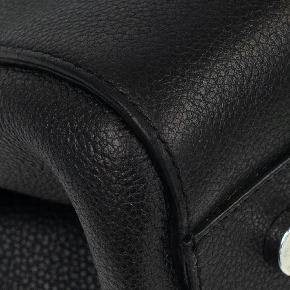 Saint Laurent in black leather 7