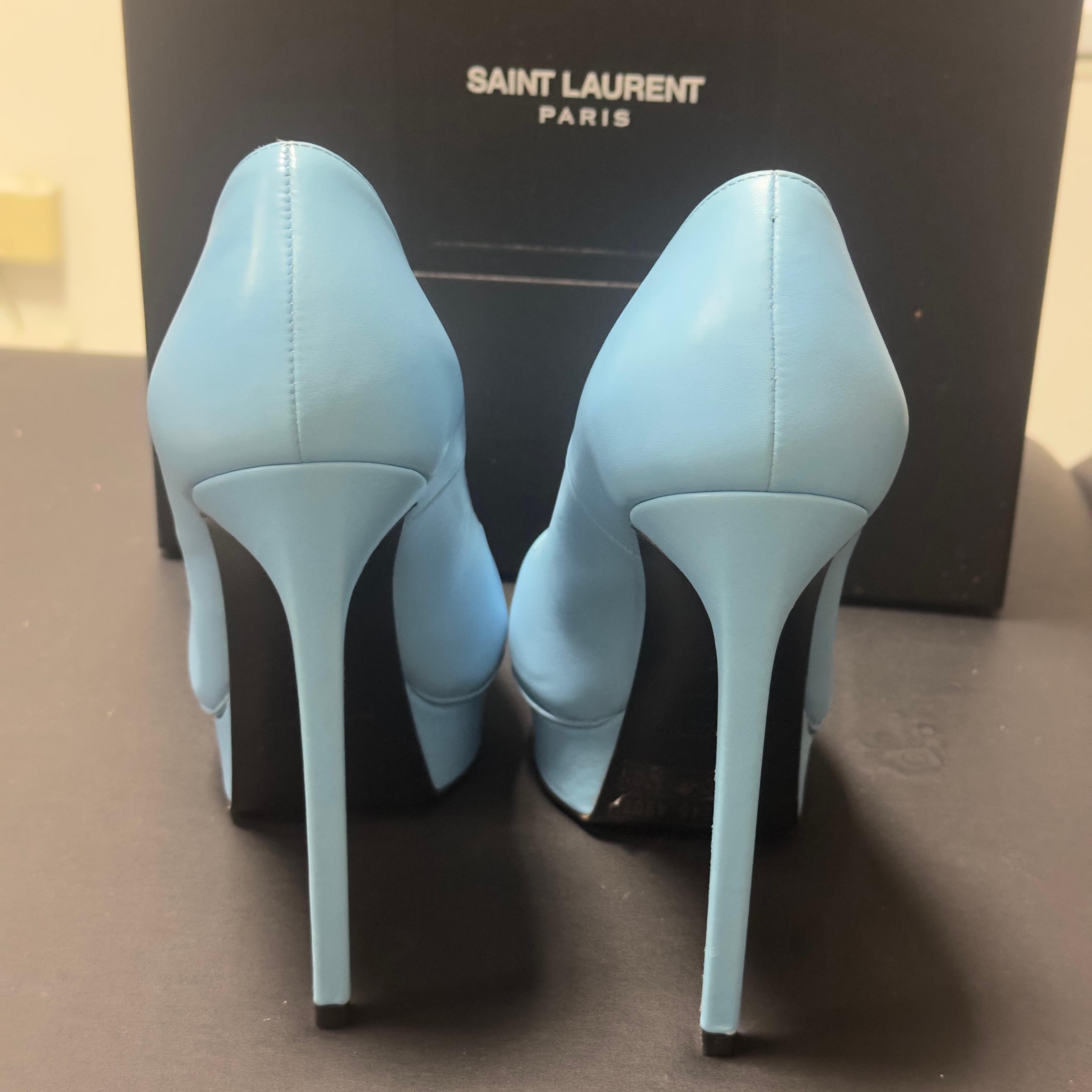 Saint Laurent Janis 105 Plateau-Pumps aus himmelblauem Leder - Größe 36 EU im Angebot 7