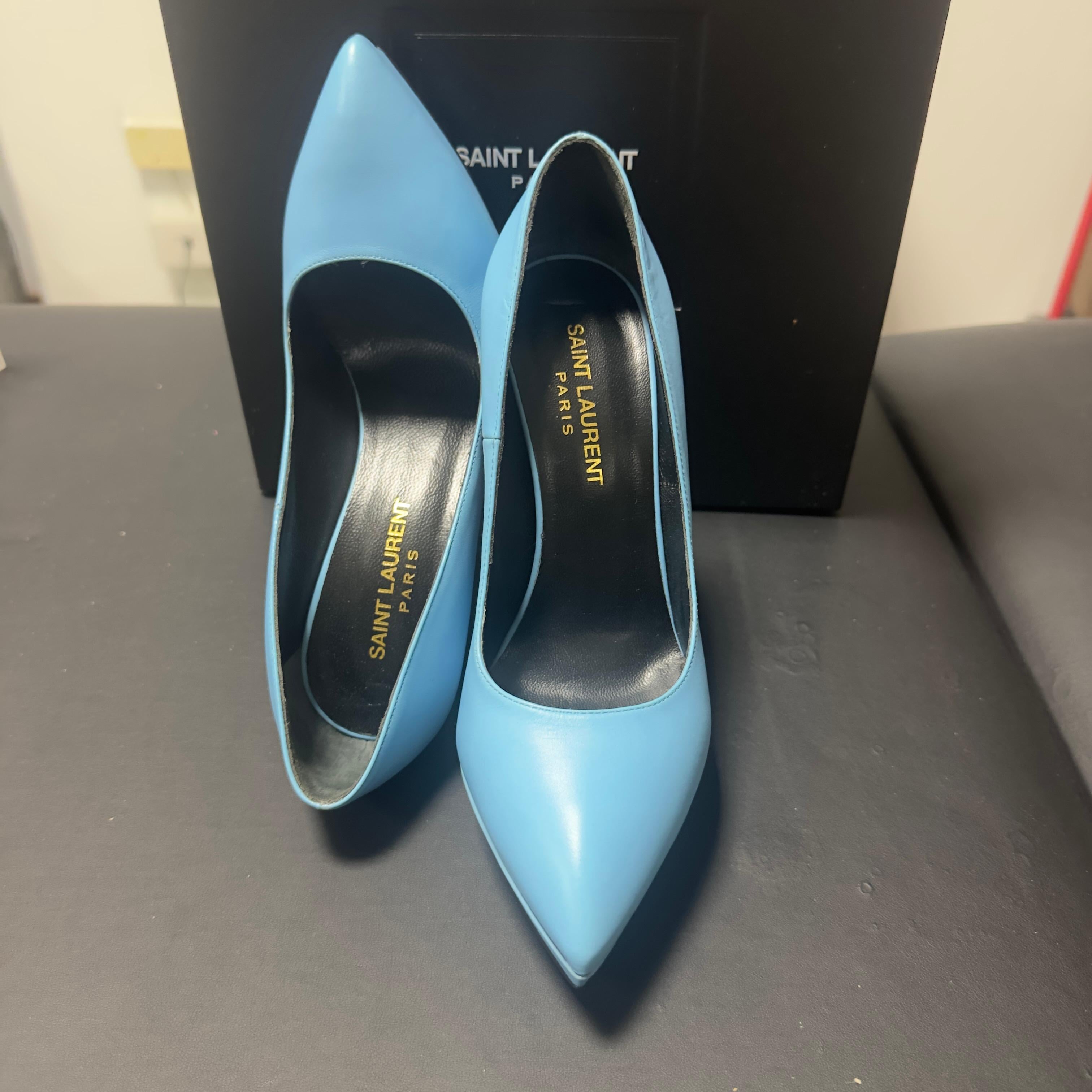 Saint Laurent Janis 105 Plateau-Pumps aus himmelblauem Leder - Größe 36 EU im Angebot 13