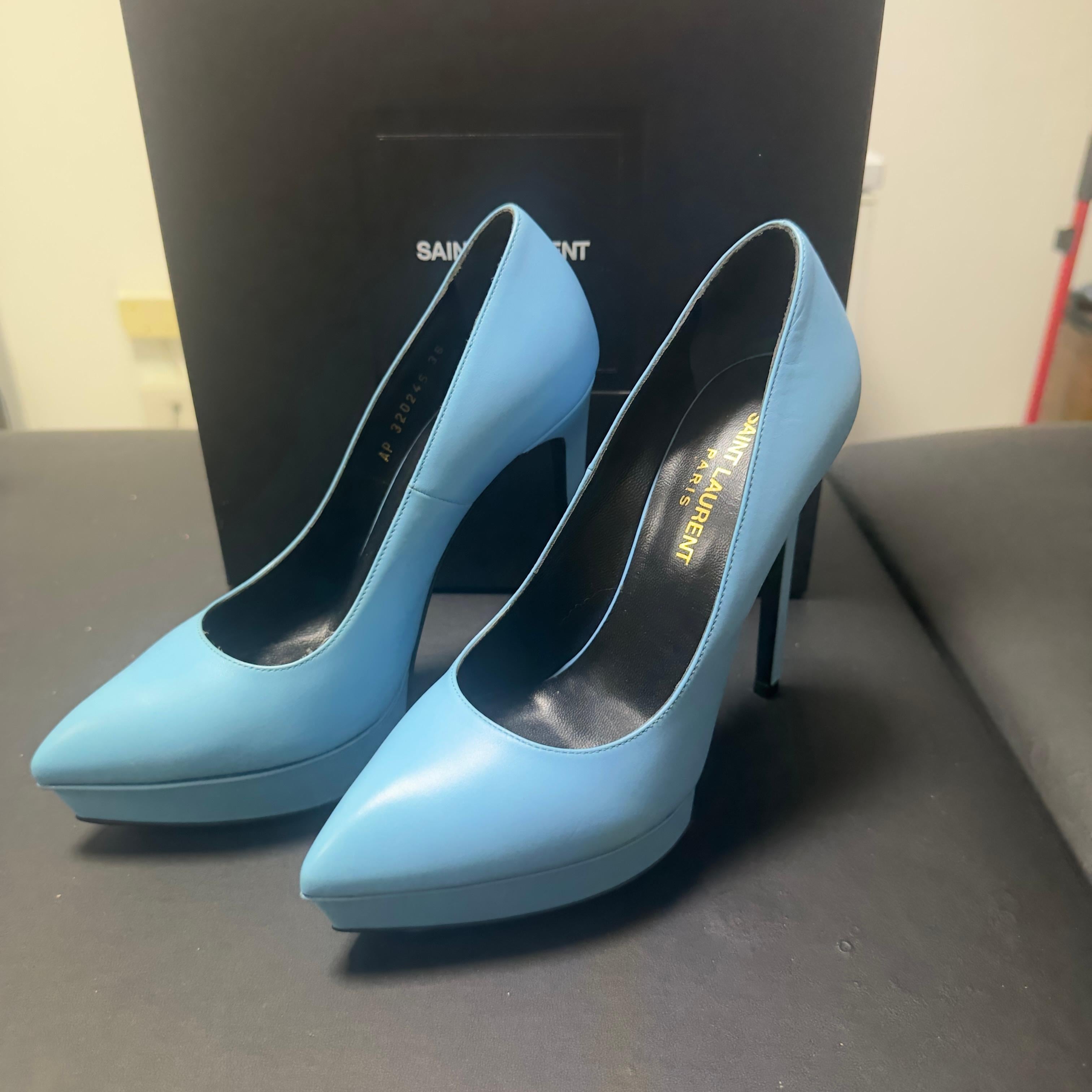 Saint Laurent Janis 105 Plateau-Pumps aus himmelblauem Leder - Größe 36 EU im Angebot 14