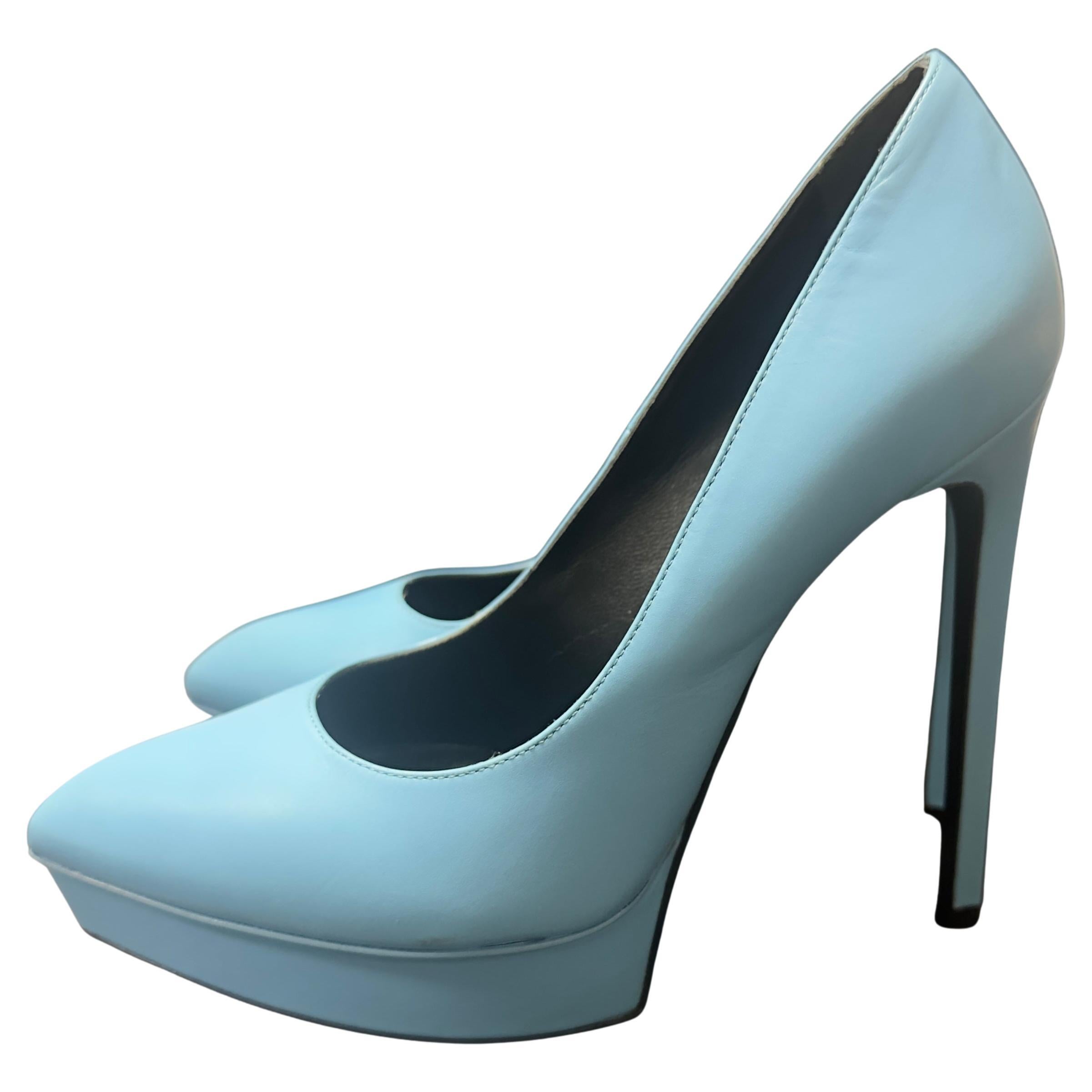 Saint Laurent Janis 105 Bomba de Plataforma en Piel Azul Cielo - Talla 36 EU