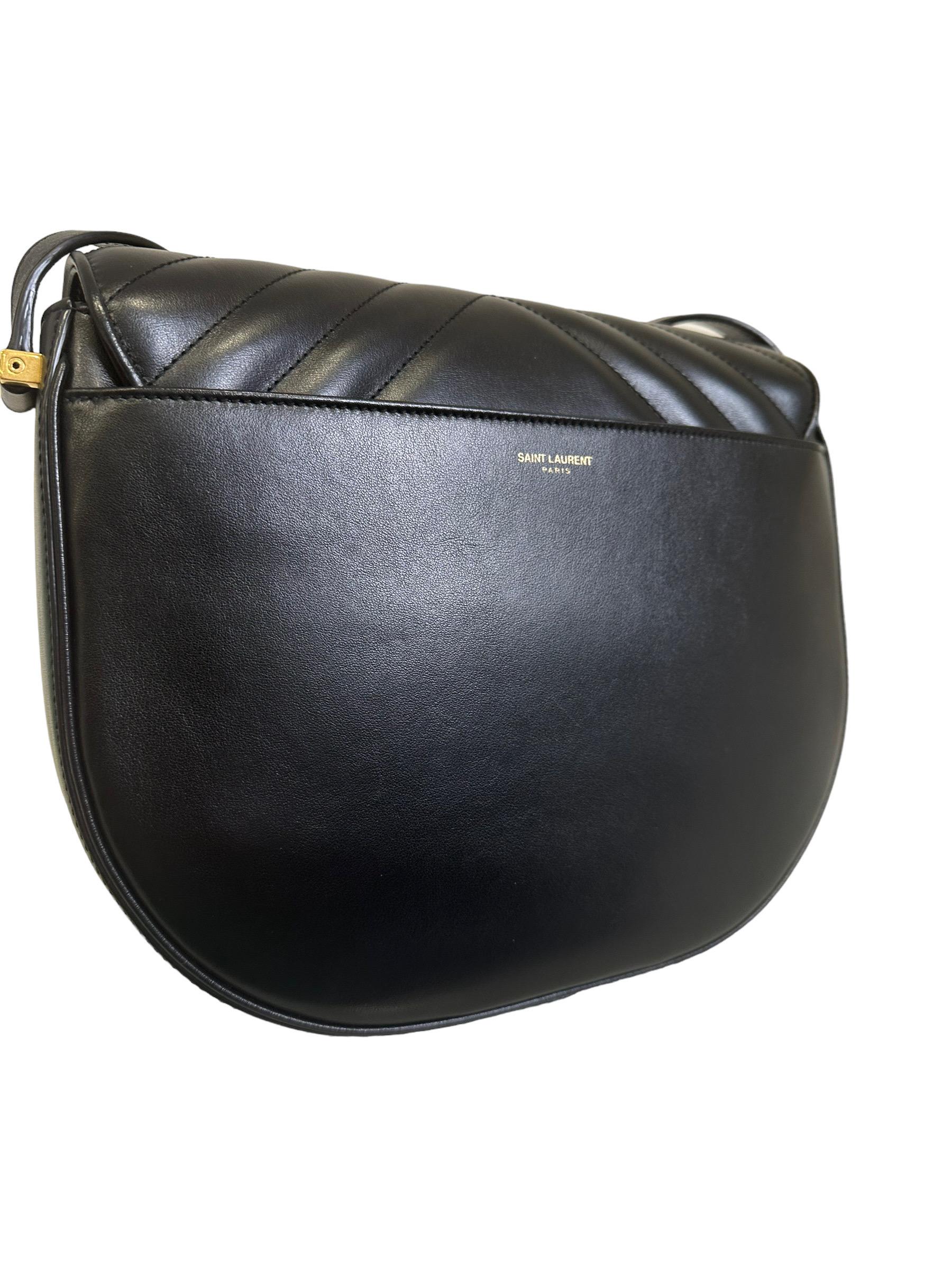Saint Laurent Joan Black Leather Shoulder Bag In Excellent Condition In Torre Del Greco, IT