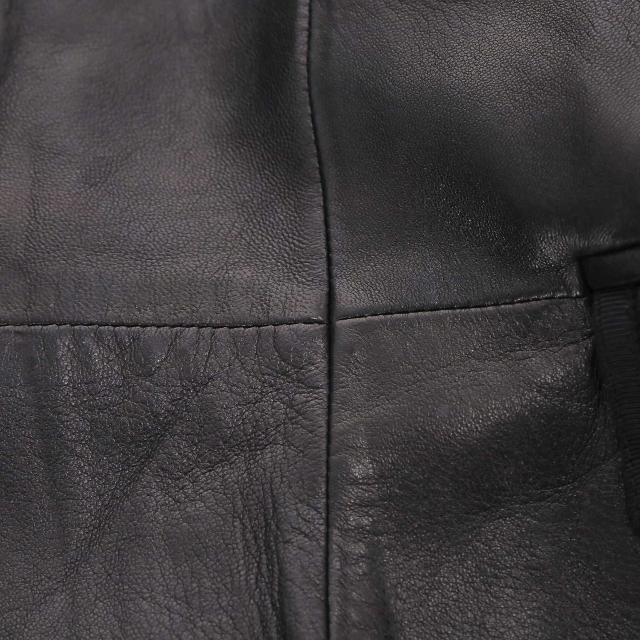 Blazer in pelle di agnello di Saint Laurent in vendita 2