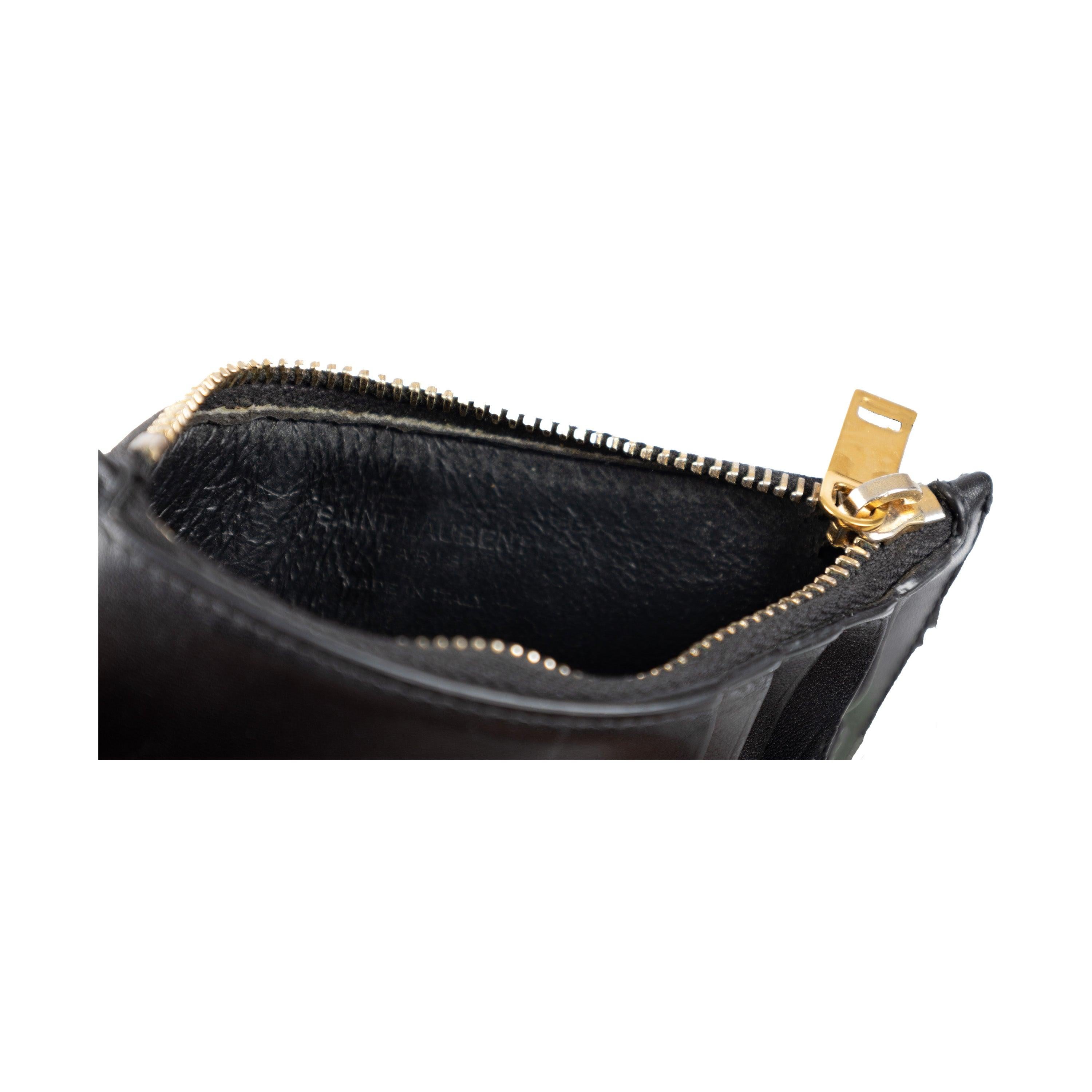 Women's or Men's Saint Laurent Leather Card Holder - '10s For Sale