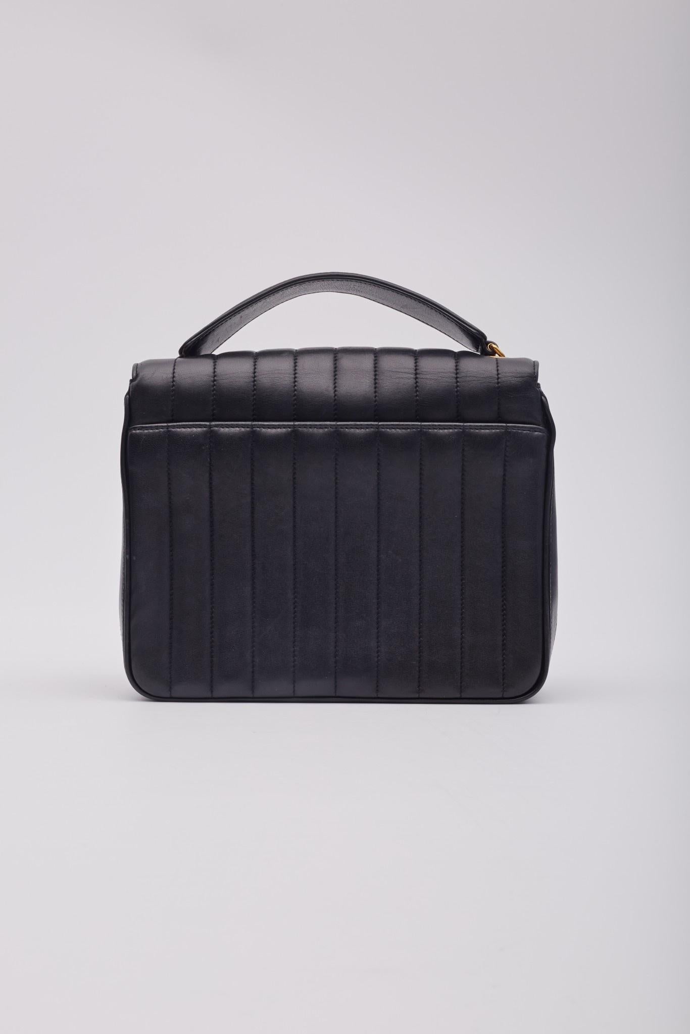 Women's Saint Laurent Leather Matelasse Monogram Large Vicky Chain Bag Black For Sale