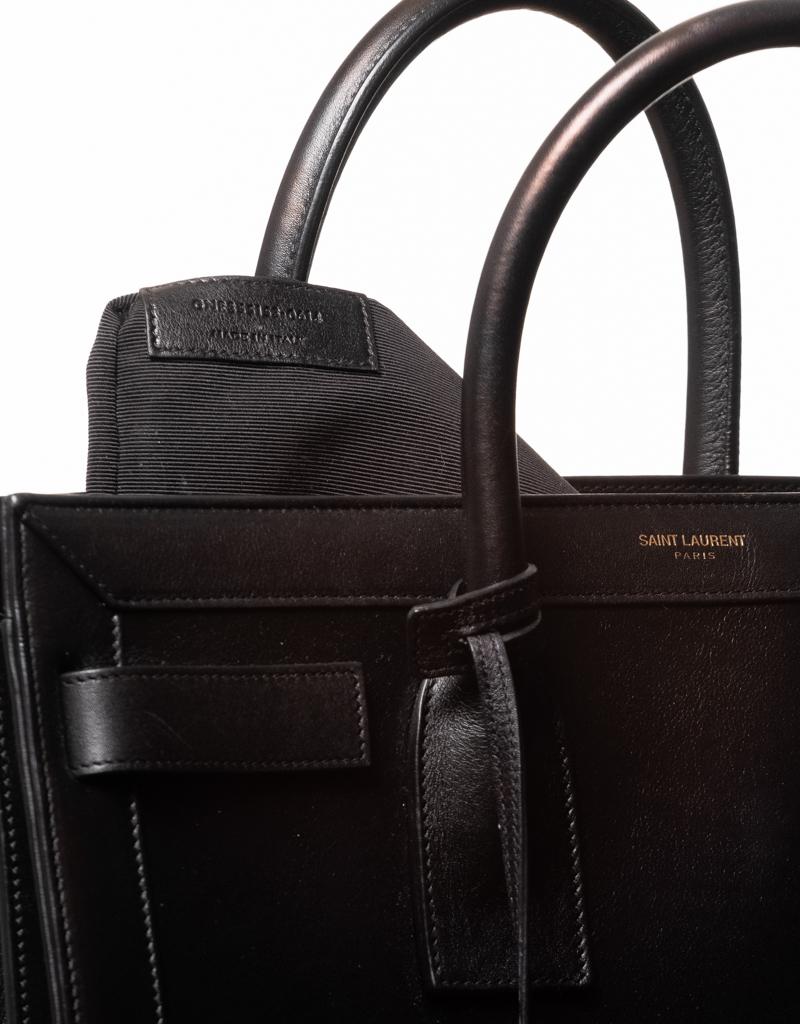 Women's Saint Laurent Sac De Jour Medium Black Leather Tote For Sale