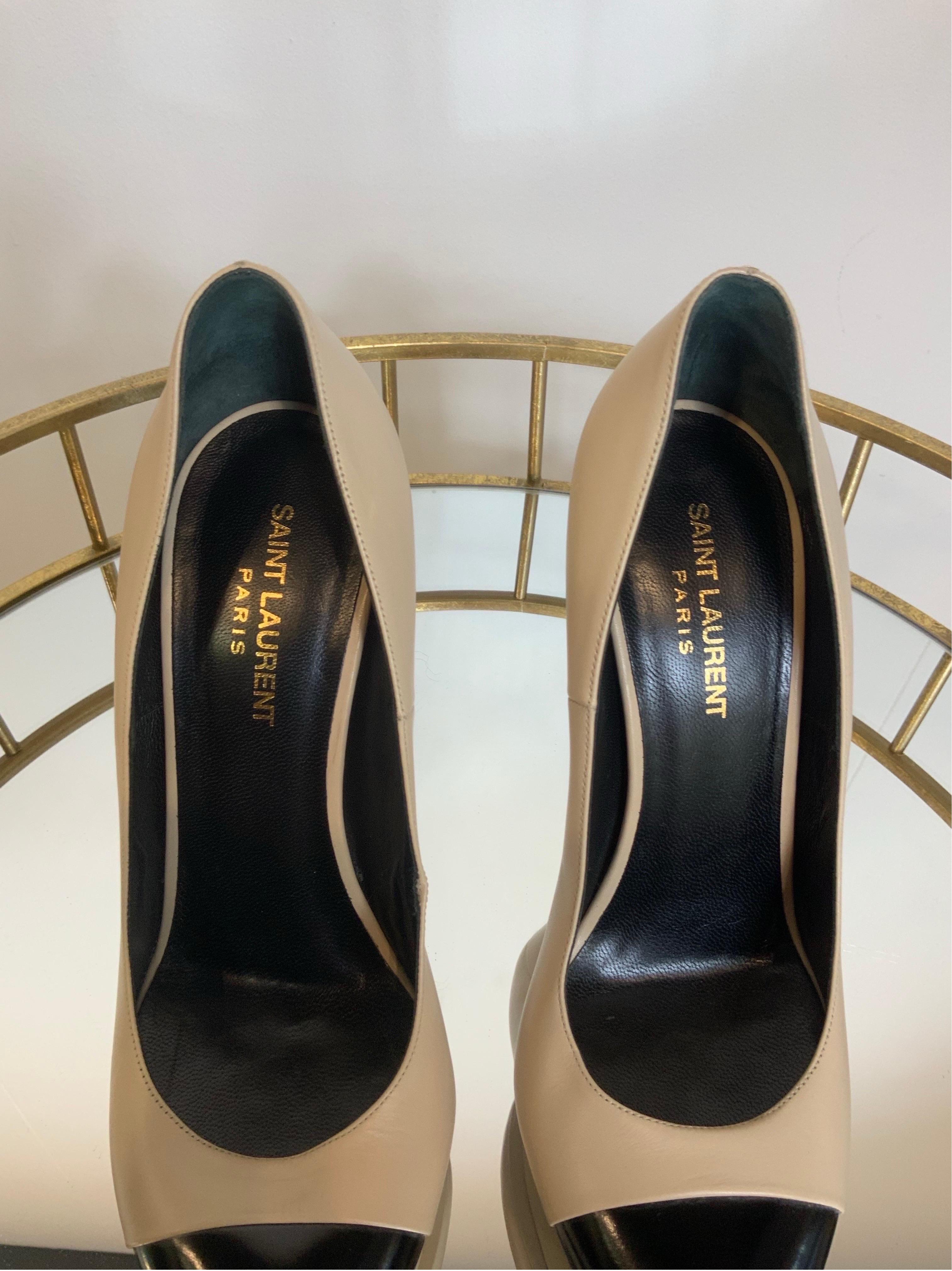 Marrone Pompe in pelle Saint Laurent in vendita