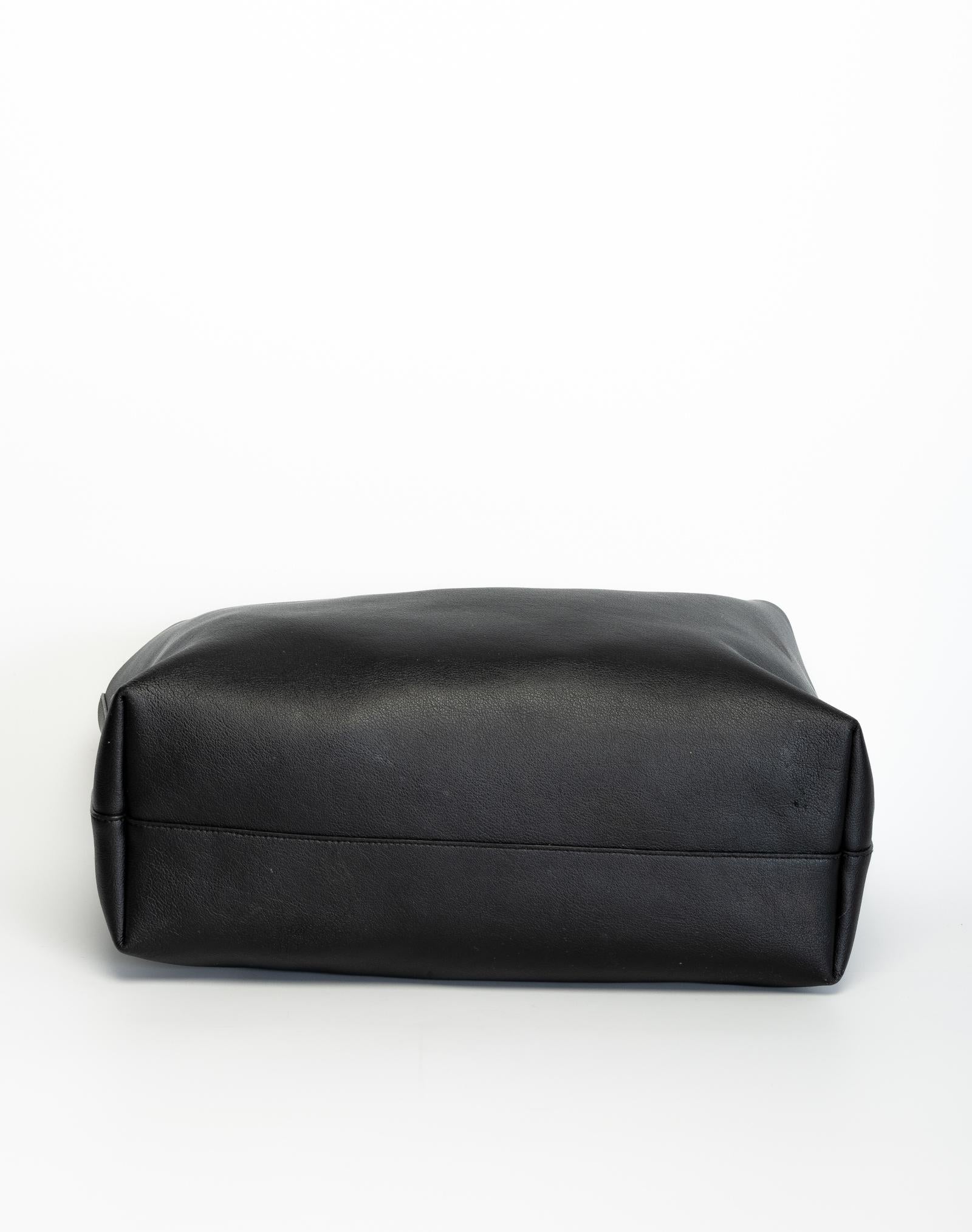 Nero Saint Laurent Shopping Tote in pelle nera