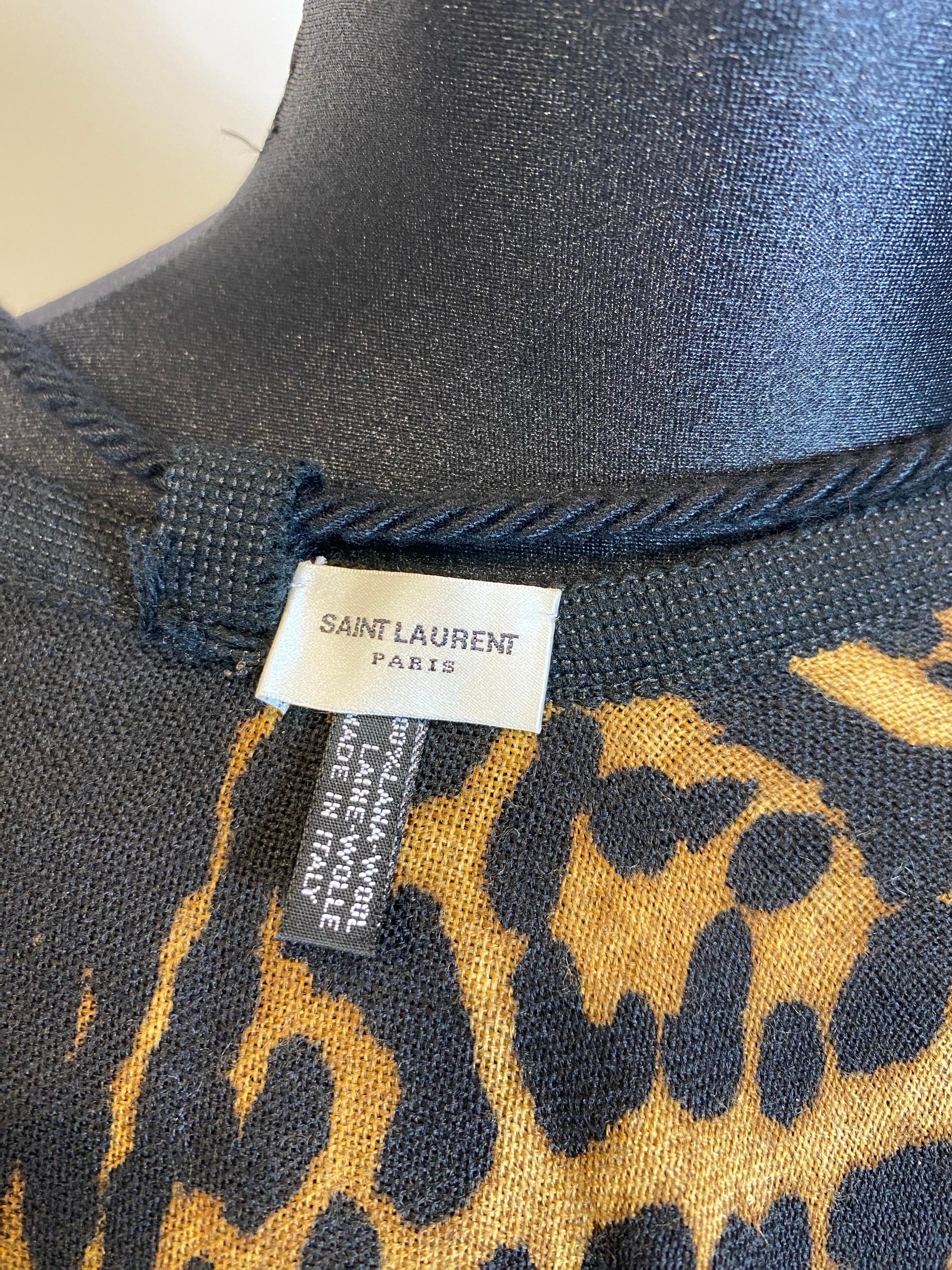 da uomo o donna Mantella poncho leopardata Saint Laurent in vendita