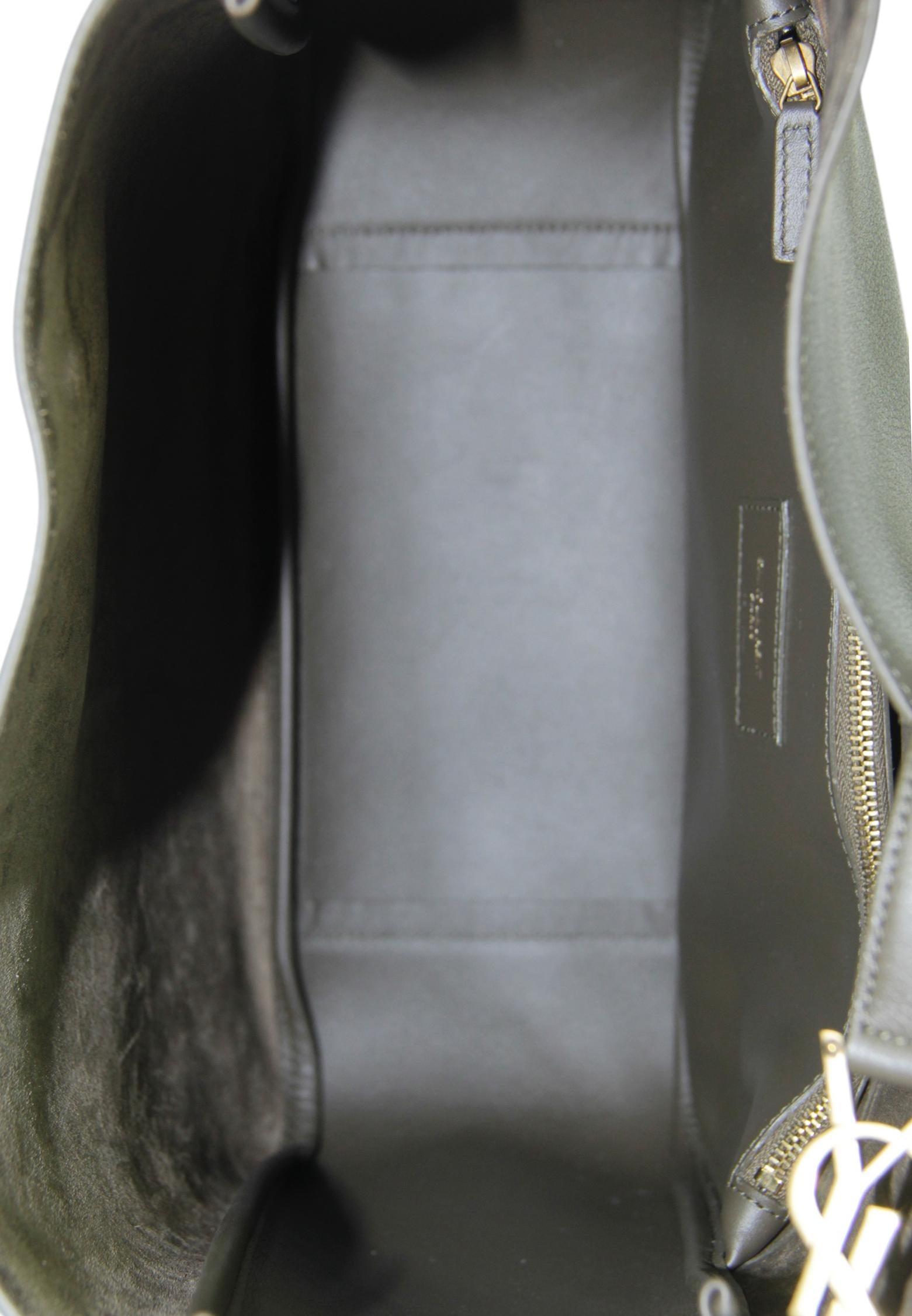 Saint Laurent Light Musk Green Large Le 5 a 7 Supple Leather Shoulder bag 1