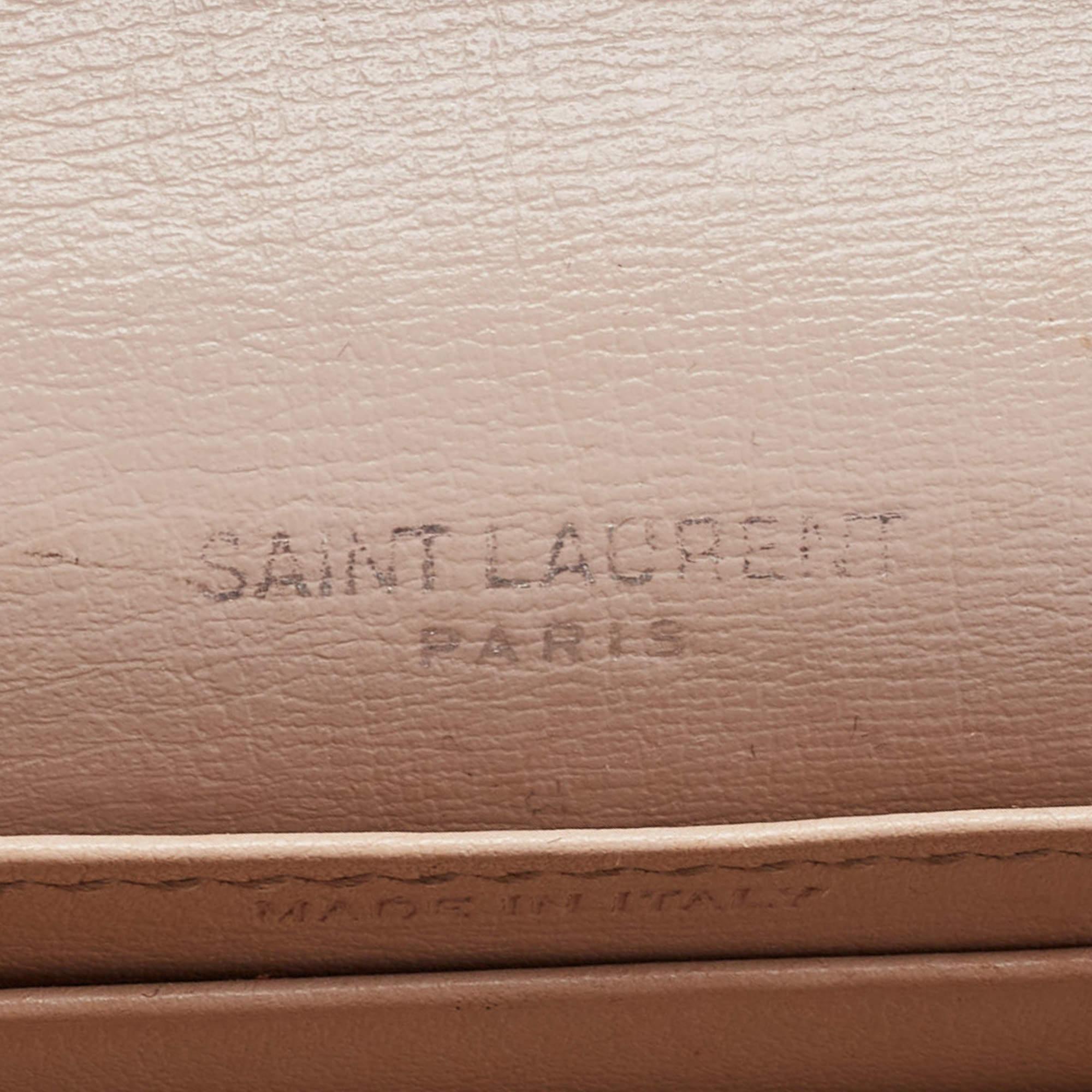 Saint Laurent Portefeuille Sunset en cuir rose clair sur chaîne en vente 5