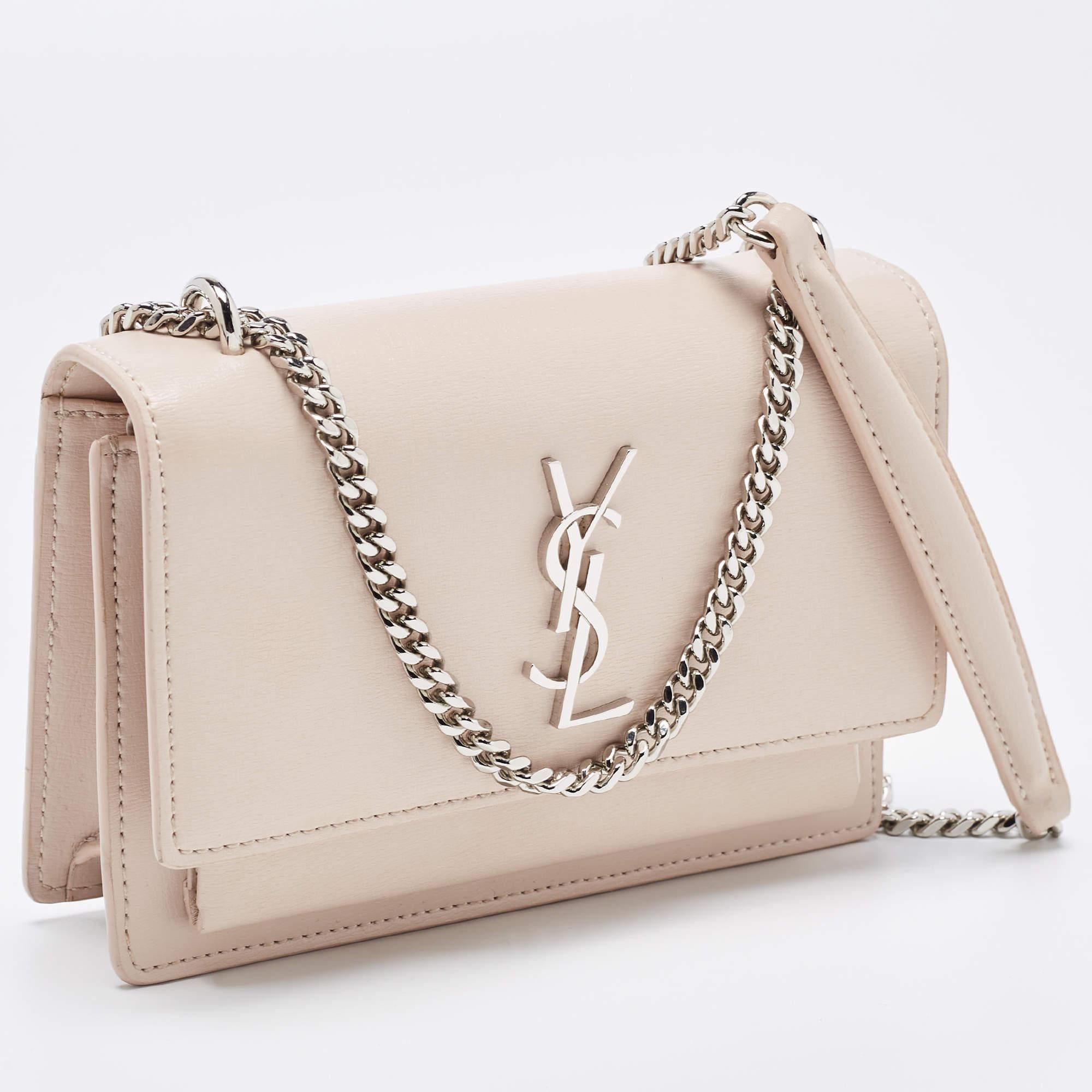 Saint Laurent Light Pink Leather Sunset Wallet On Chain In Good Condition For Sale In Dubai, Al Qouz 2