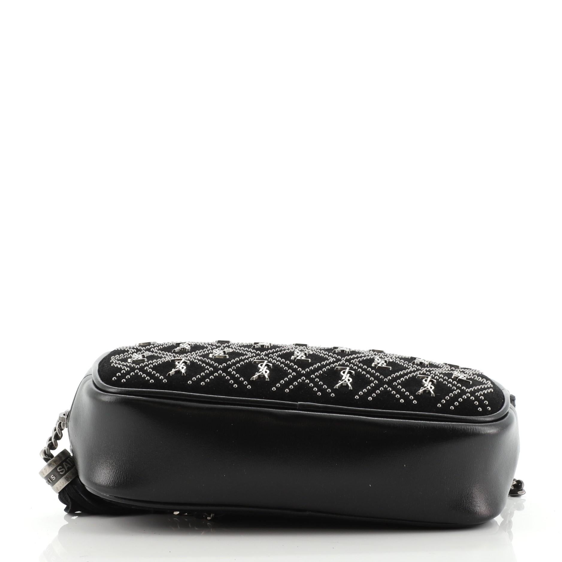 Saint Laurent Lou Kameratasche mit Monogramm aus Wildleder und Leder Mini im Zustand „Gut“ in NY, NY