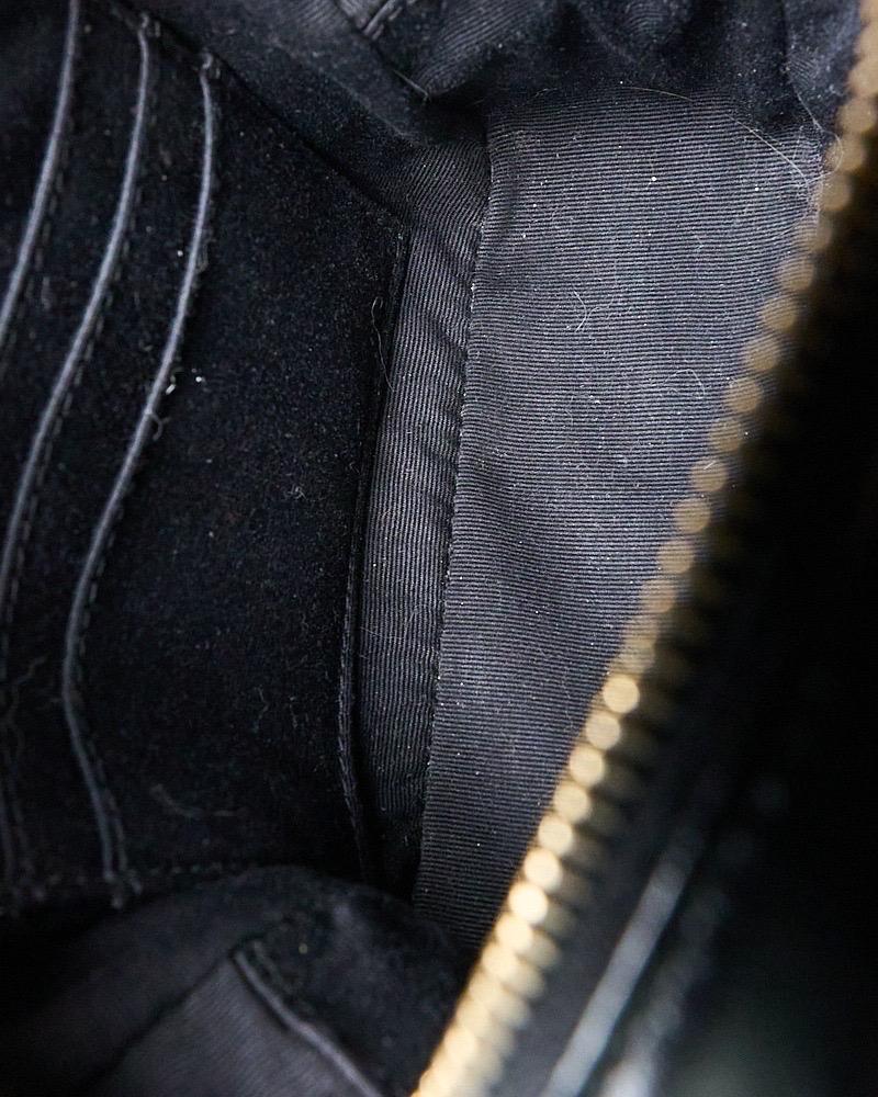 Saint Laurent Lou Marsupio Small Matelassè Nero in vendita 13