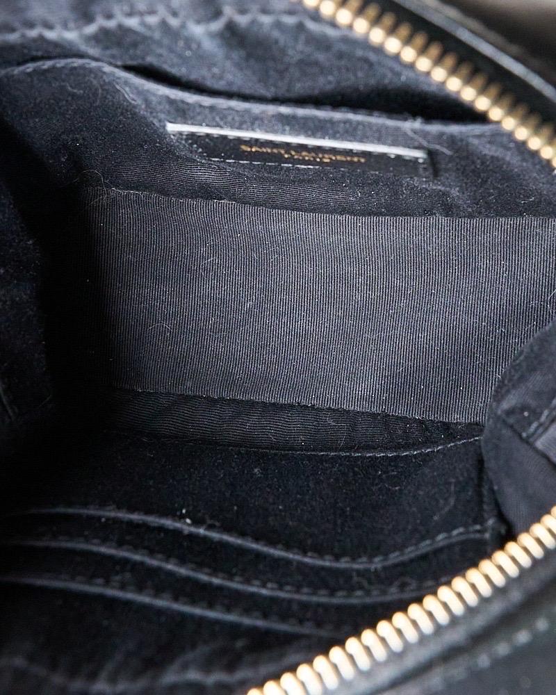 Saint Laurent Lou Marsupio Small Matelassè Nero in vendita 14