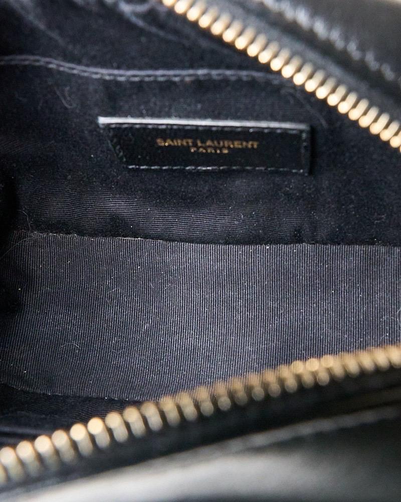 Saint Laurent Lou Marsupio Small Matelassè Nero in vendita 15