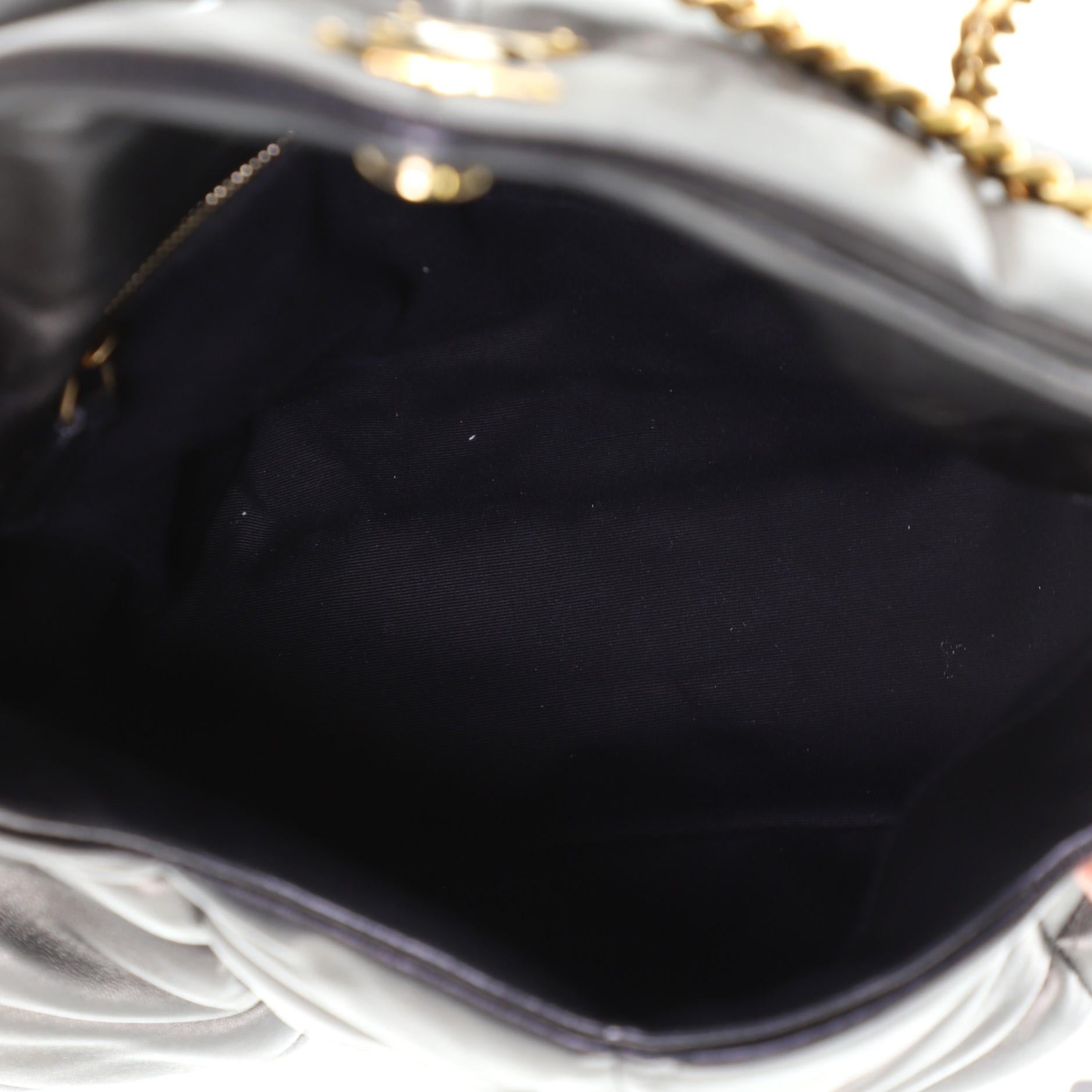 Saint Laurent LouLou Puffer Shoulder Bag Quilted Leather Medium In Good Condition In NY, NY