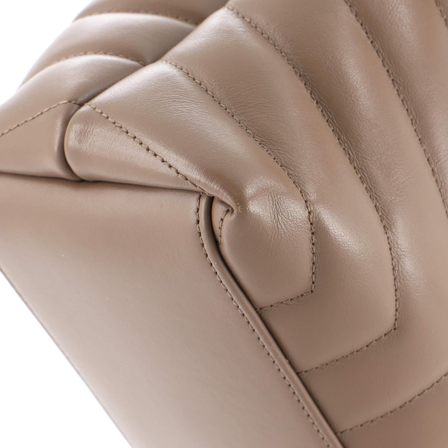 Saint Laurent Loulou Shoulder Bag Matelasse Chevron Leather Medium For Sale 2