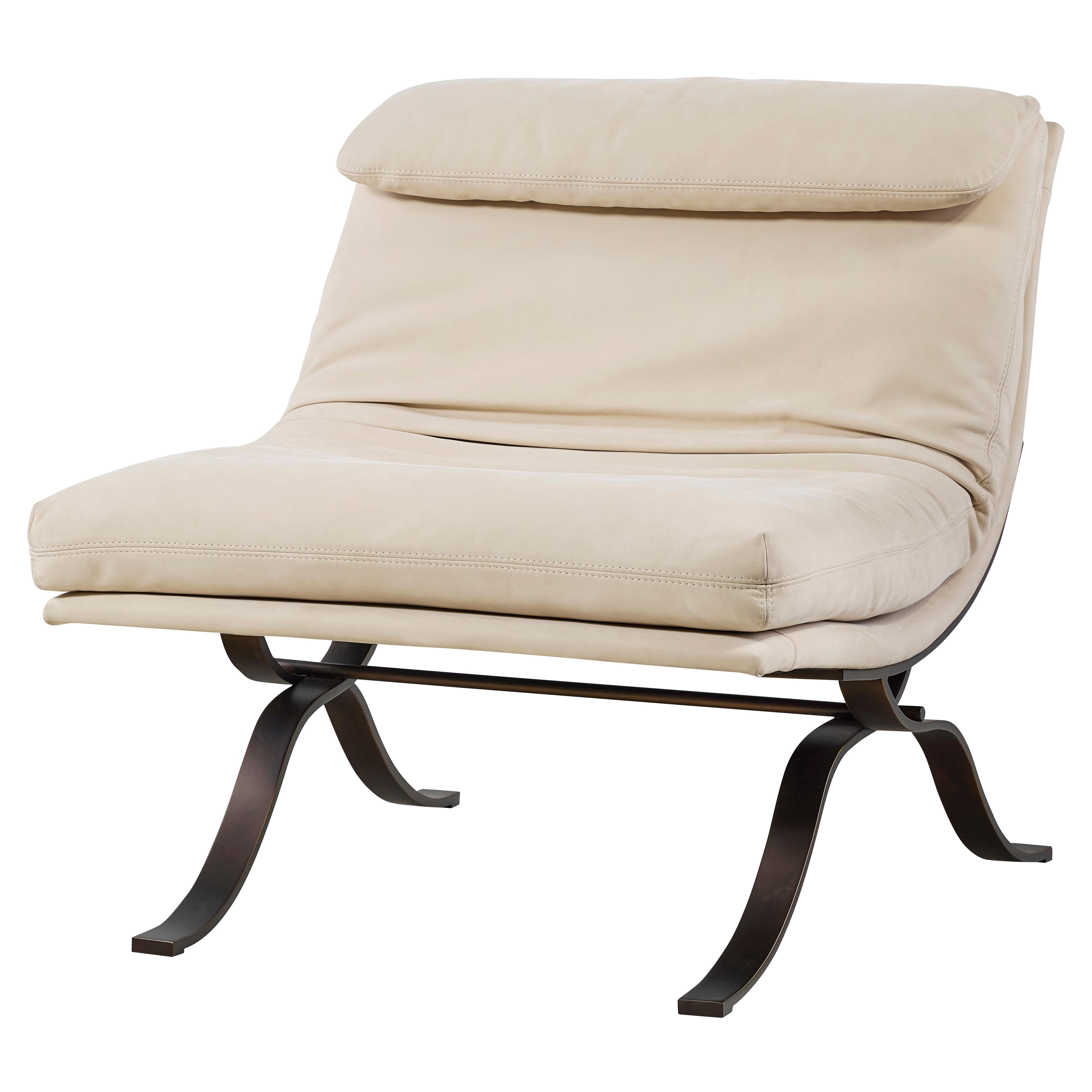 Saint Laurent Loungesessel im Angebot