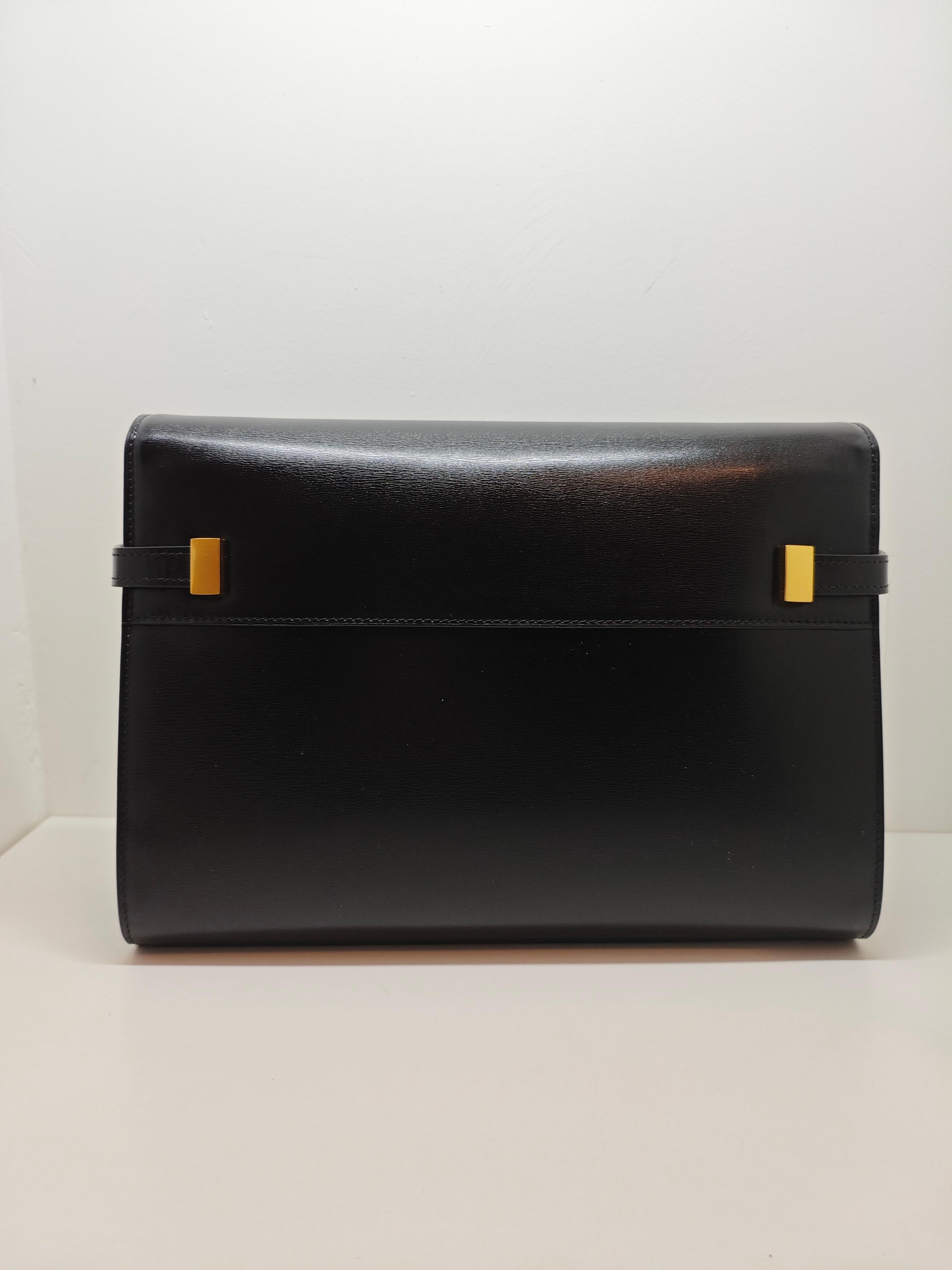 Saint Laurent Bolso de hombro mediano Manhattan en caja de piel Negro en venta