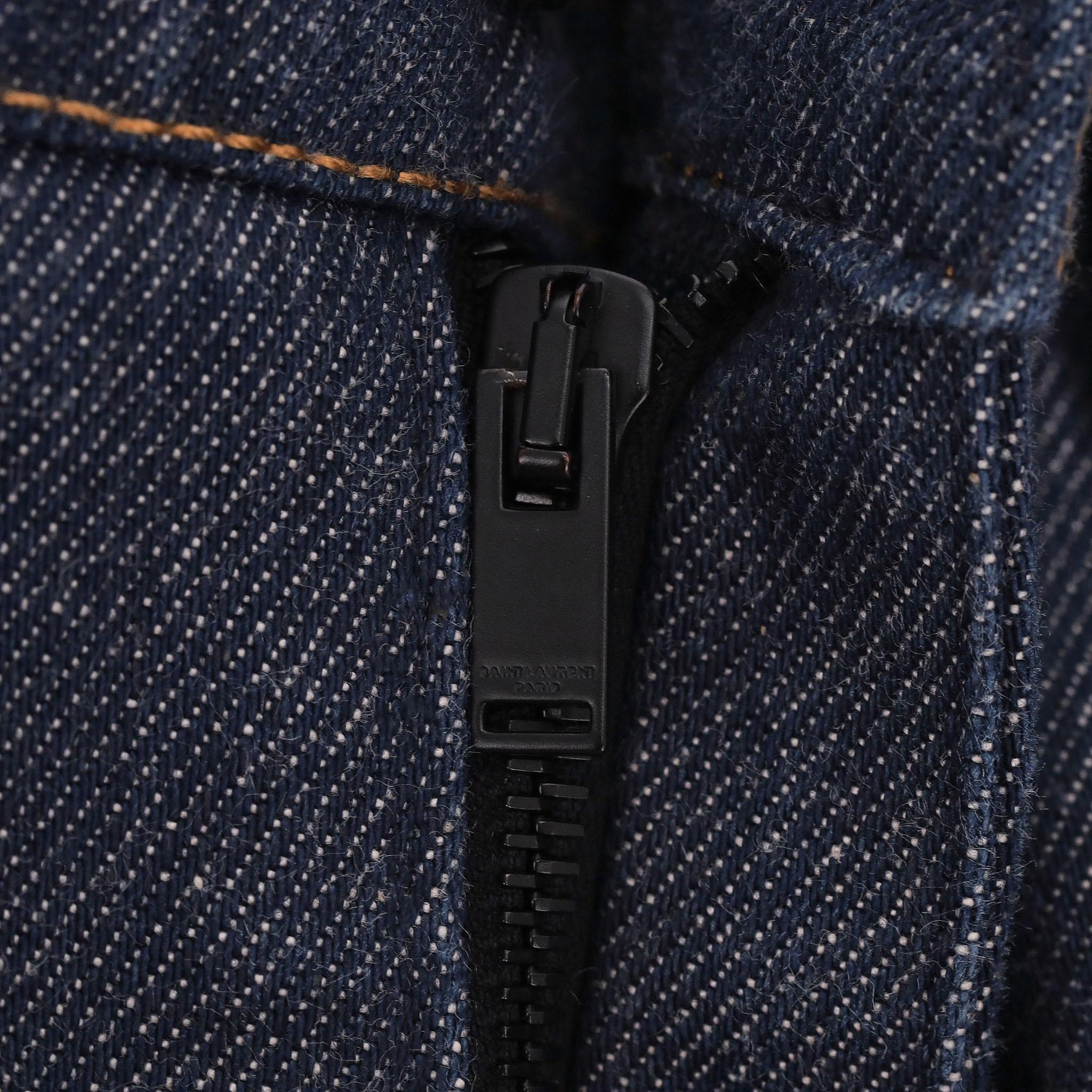 Saint Laurent - Veste et pantalon en jean assortis en vente 6
