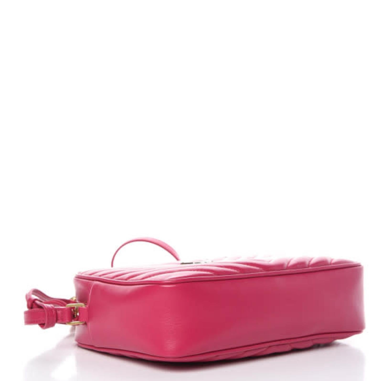 Saint Laurent Lou Kamera Rosa Matelassé Ledertasche (Pink)