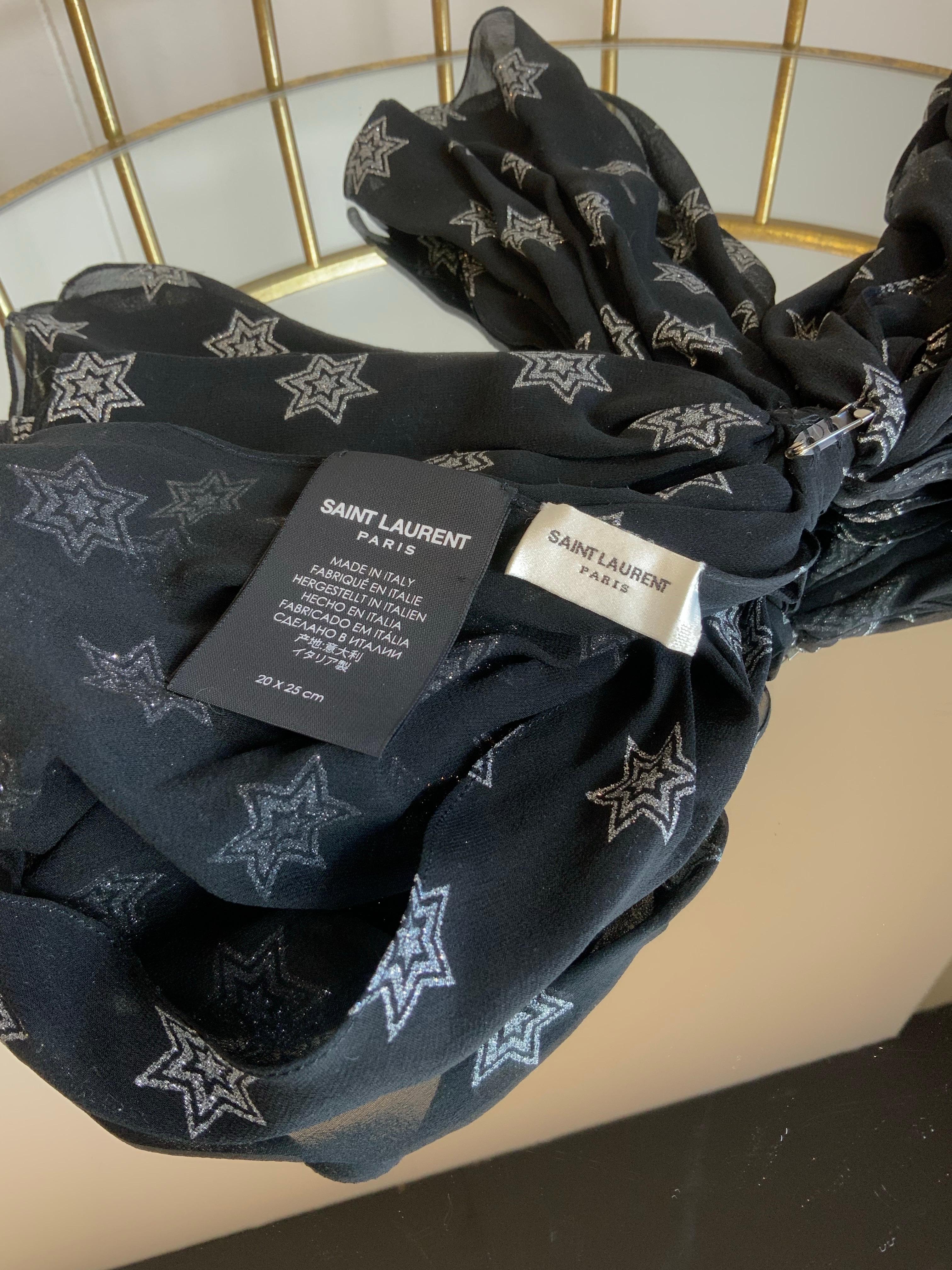 Saint Laurent Maxi stars Bow In New Condition For Sale In Carnate, IT