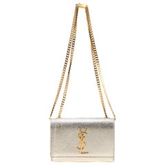 Saint Laurent Metallic Goldfarbene Kate Monogramm-Umhängetasche aus Leder