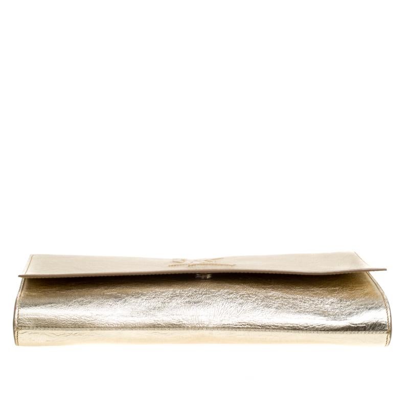 Saint Laurent Metallic Gold Patent Leather Belle De Jour Flap Clutch 5