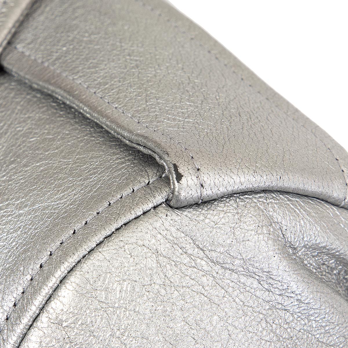 Silver SAINT LAURENT metallic silver leather CLASSIC BIKER Jacket 40 M For Sale