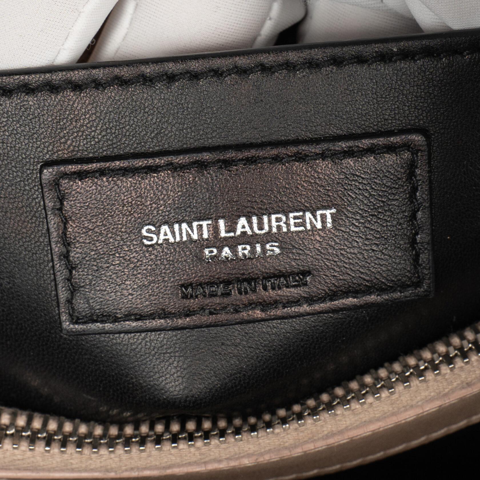 Saint Laurent Monogram Loulou Small Beige For Sale 7