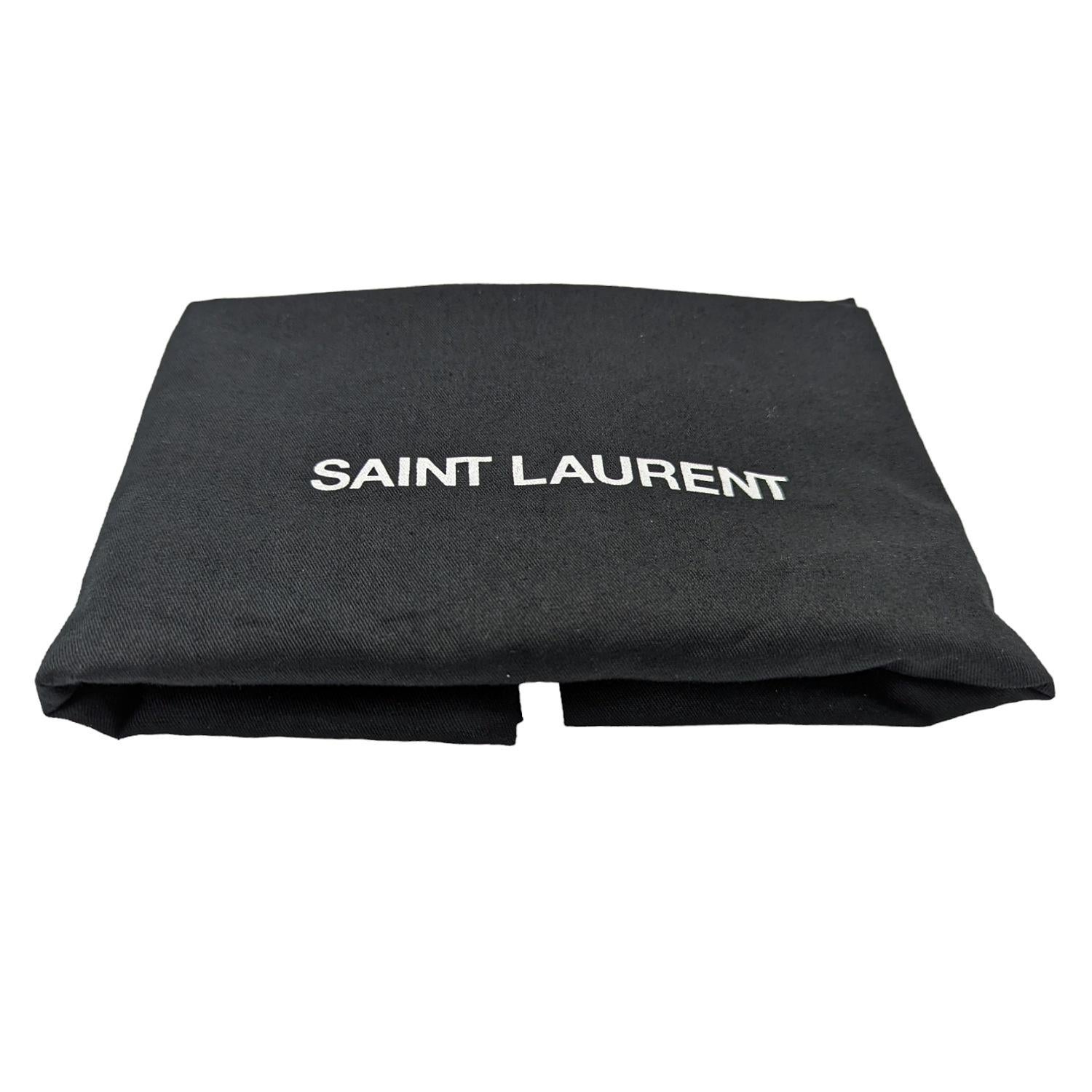 Saint Laurent Monogram Matelassé Small Loulou Puffer Bag For Sale 3