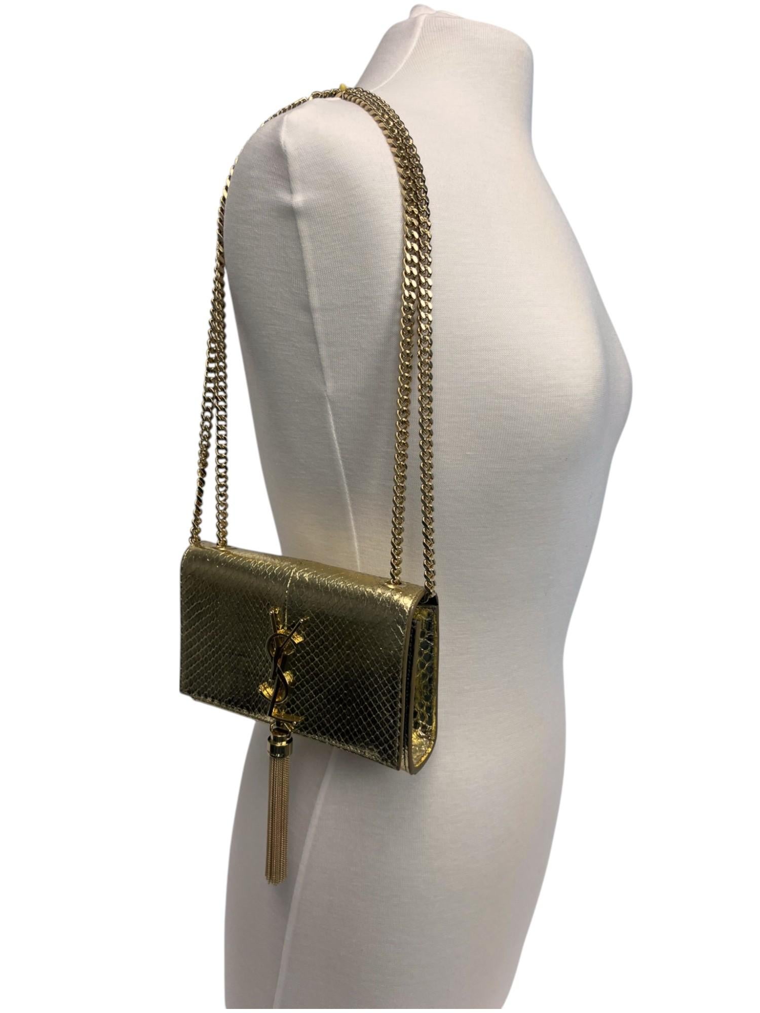 Saint Laurent Monogram Medium Python Kate Tasche mit Quaste und Quaste in Gold 2016 im Angebot 7