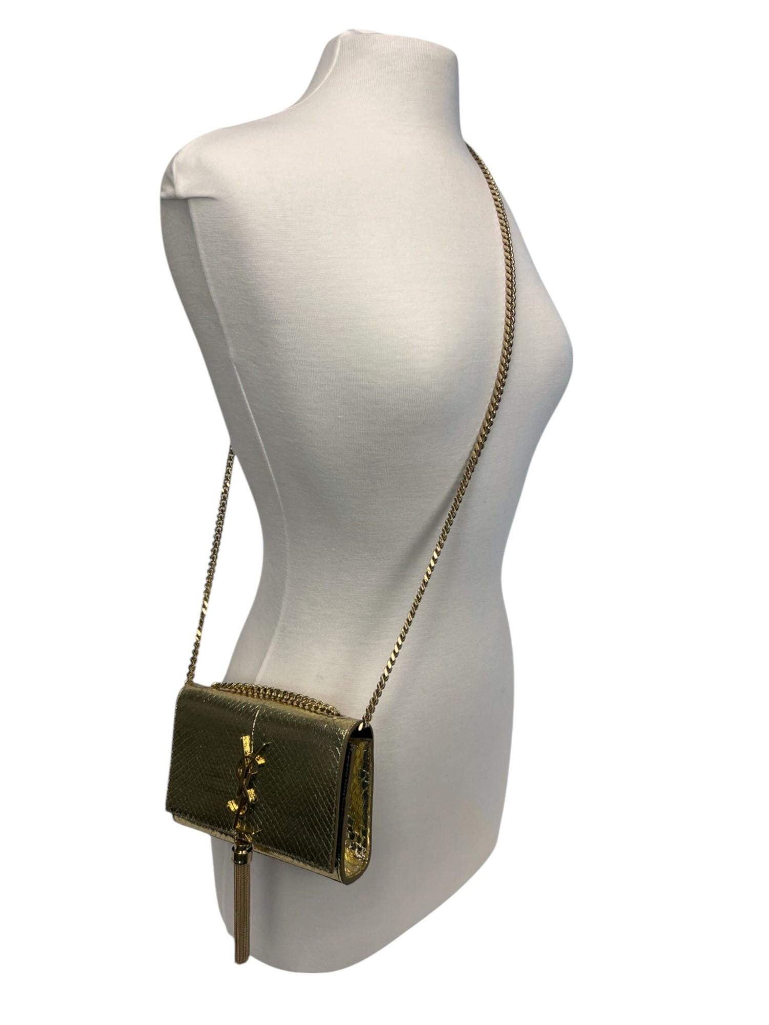 Saint Laurent Monogram Medium Python Kate Tasche mit Quaste und Quaste in Gold 2016 im Angebot 4