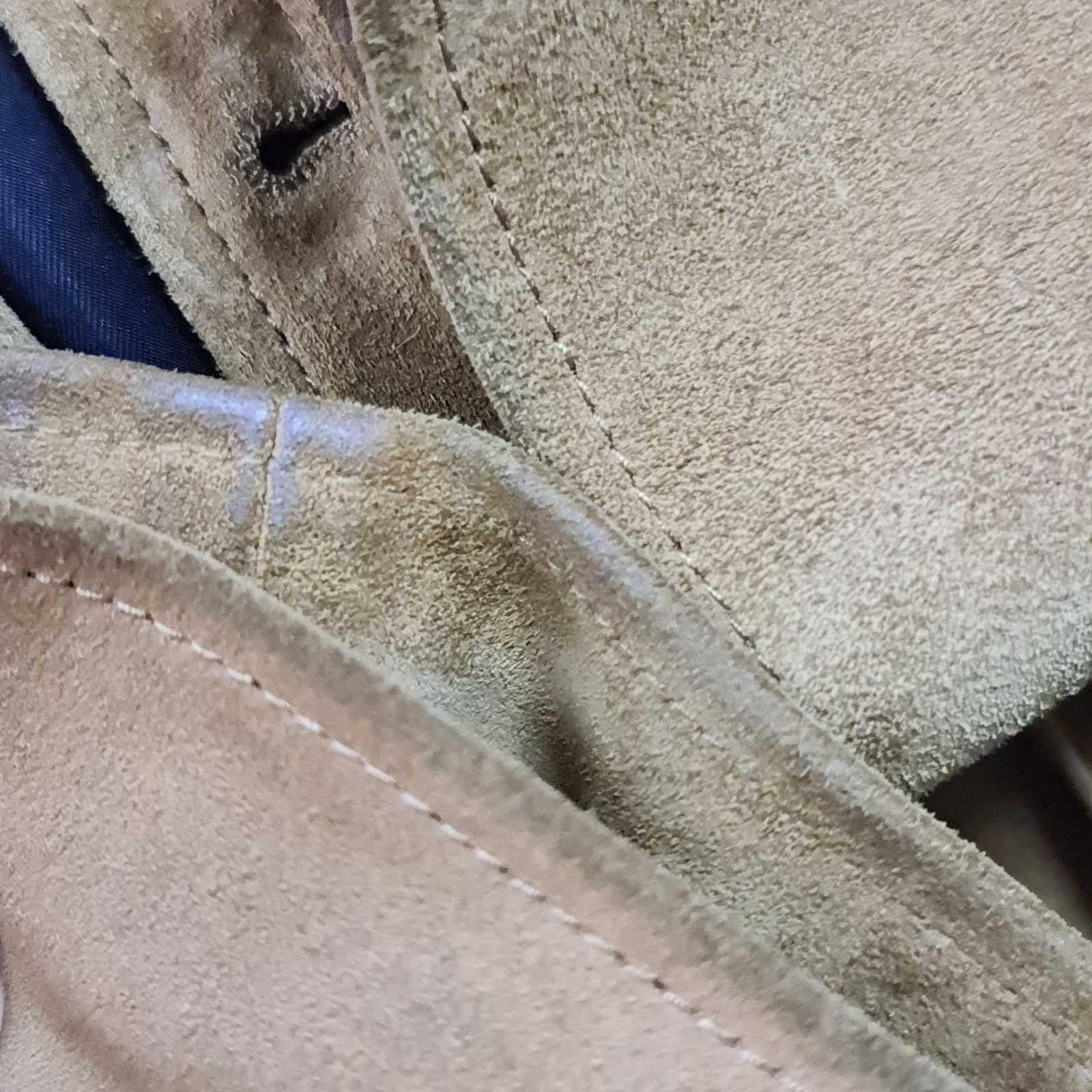 Saint Laurent Veste à franges en daim moutarde Sz.40 en vente 3