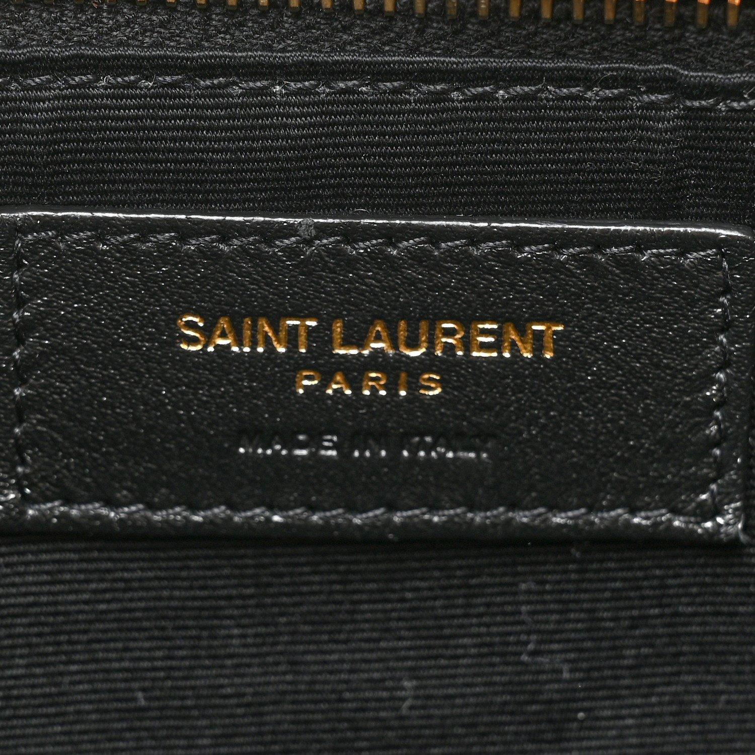 Bolso sobre de piel de oveja natural Saint Laurent en venta 3