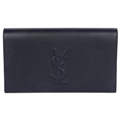 Saint Laurent Marineblaue Belle De Jour-Clutch aus Kalbsleder