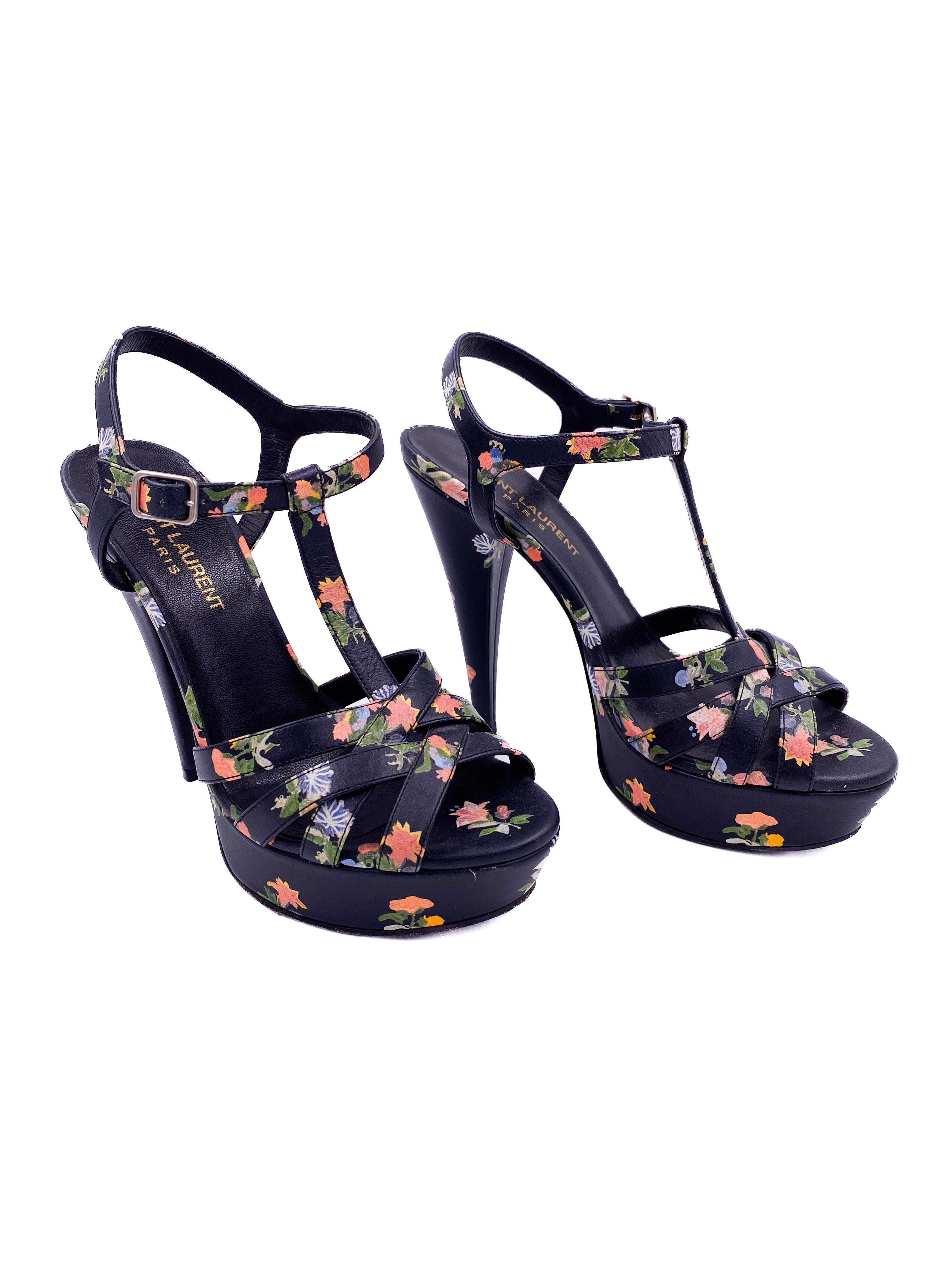 Saint Laurent Punta Aperta con Fiori di Marina In condizioni buone in vendita a Los Angeles, CA