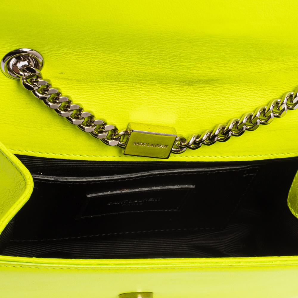 Saint Laurent Neon Green Leather Small Monogram Kate Shoulder Bag In Good Condition In Dubai, Al Qouz 2
