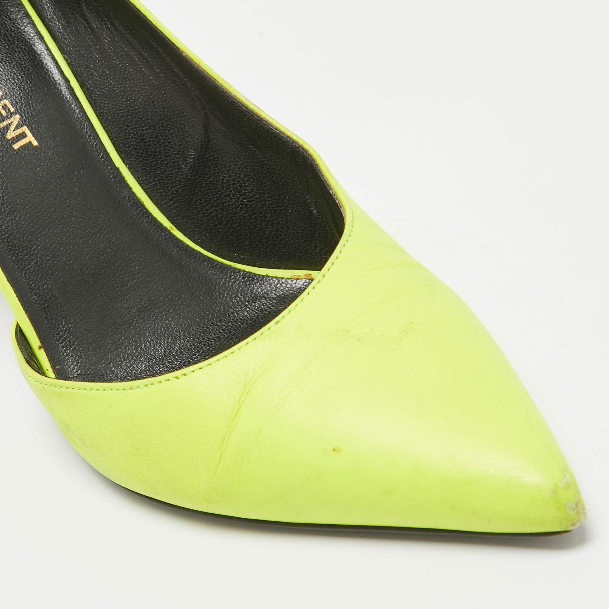 Saint Laurent - Escarpins D'orsay en cuir jaune fluo Taille 36 en vente 2