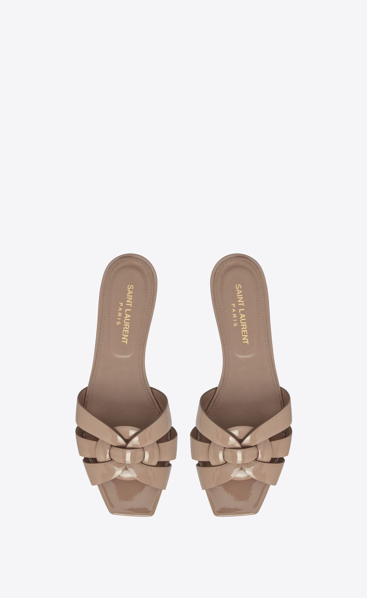 Saint Laurent "Nu Pieds 05" Nude Patent Leather Slide Sandal Size 36 For  Sale at 1stDibs
