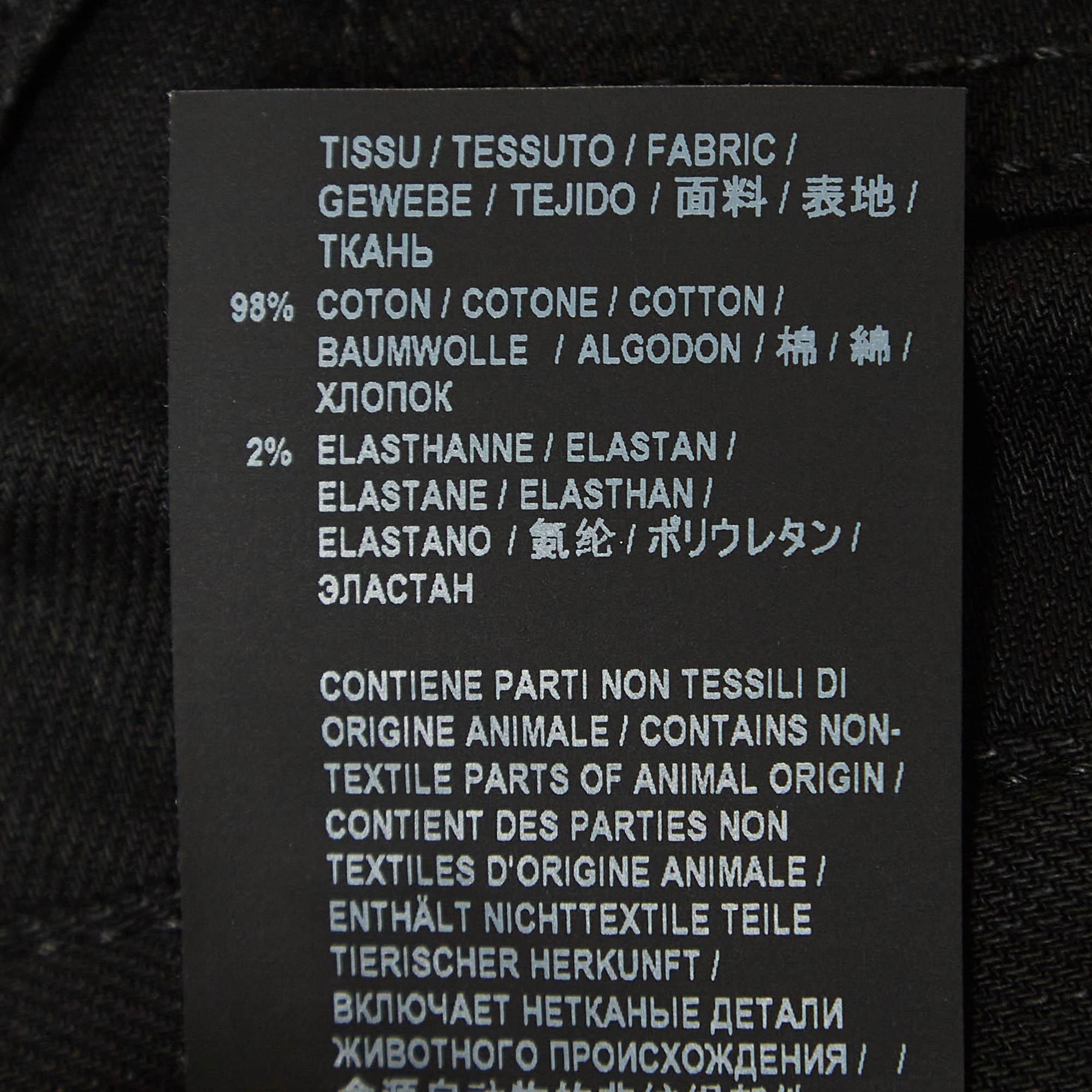 Saint Laurent Paris Schwarze Denim-Shorts aus Rohkante mit Rohkante und S-Taille 24'' Damen im Angebot