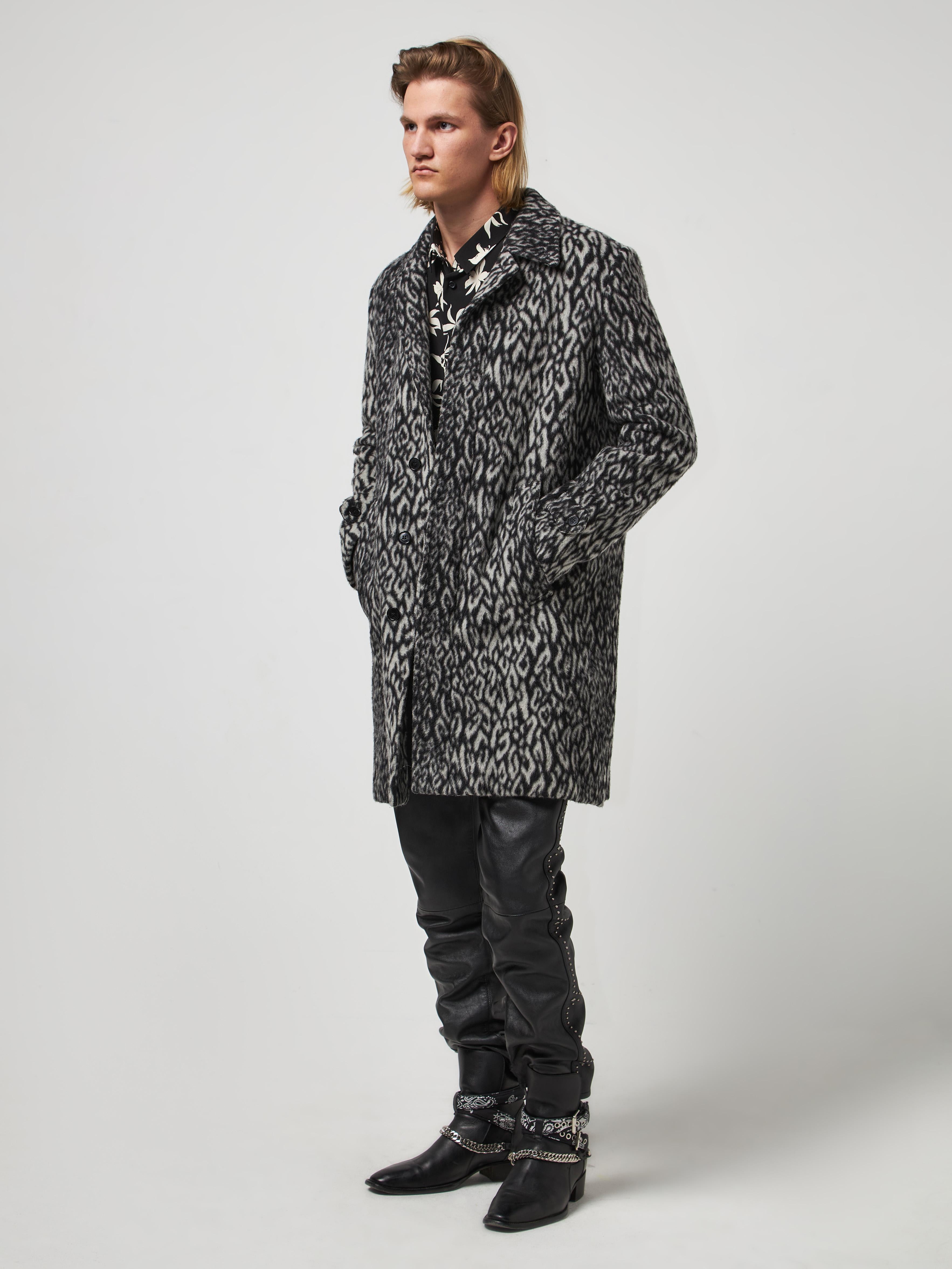 Saint Laurent Paris  Black Gray Elongated Button Woolen Coat
Size marked: 48
Condition: Gently used
Material: 66% Wool / 17% Polyamide  / 17% Viscose / 60% Cupro / 40% Cotton
Measurements: Shoulder to shoulder (cm) 46/ pit to pit (cm) 49/ Length