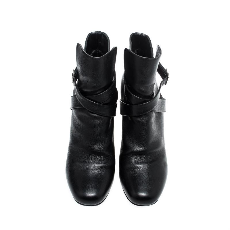 Saint Laurent Paris Black Leather Baby Cross Strap Ankle Boots Size 37.5 In Good Condition In Dubai, Al Qouz 2