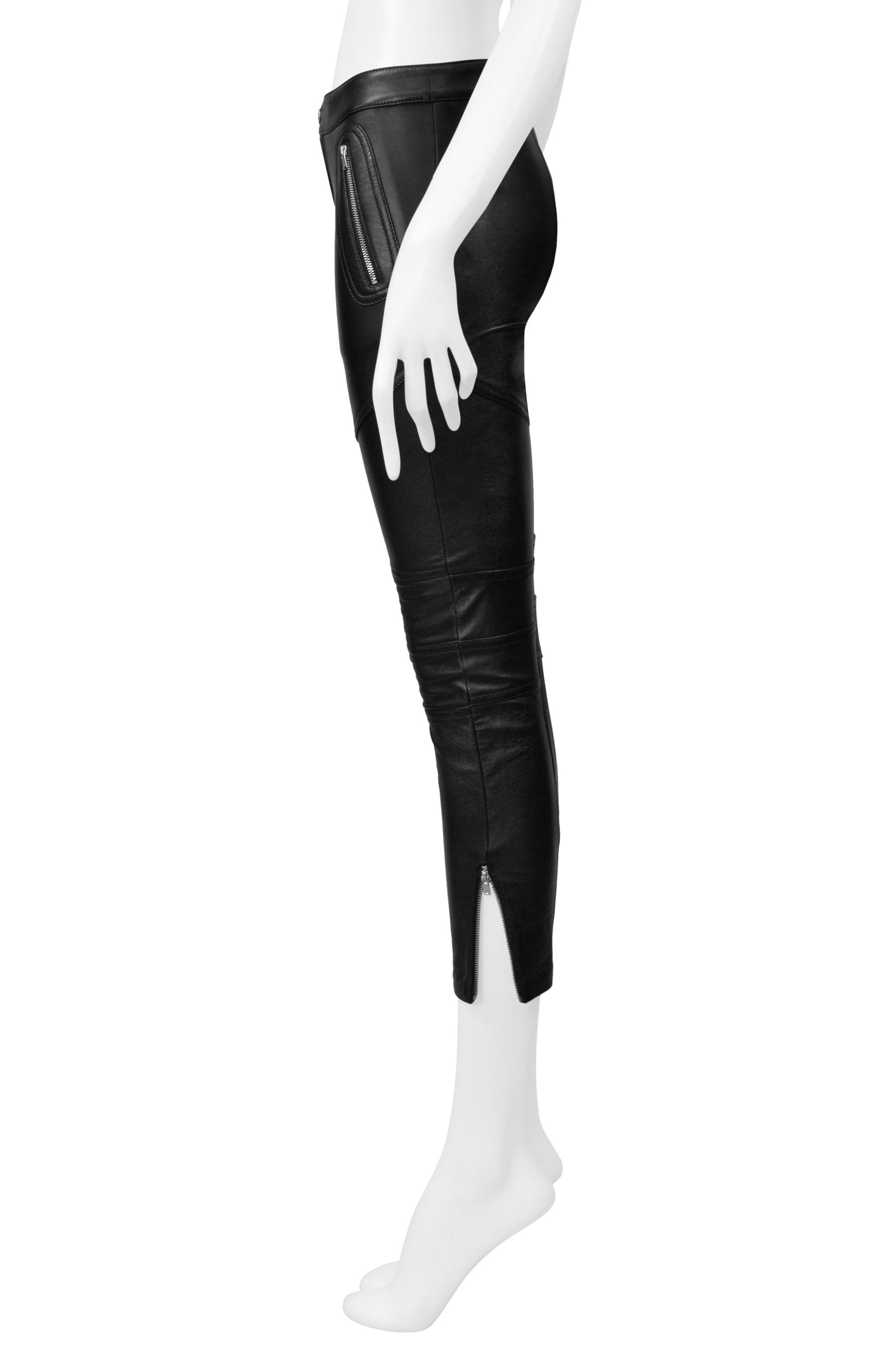 Saint Laurent Paris Pantalon Moto en cuir noir avec fermetures éclair 2016 Pour femmes en vente